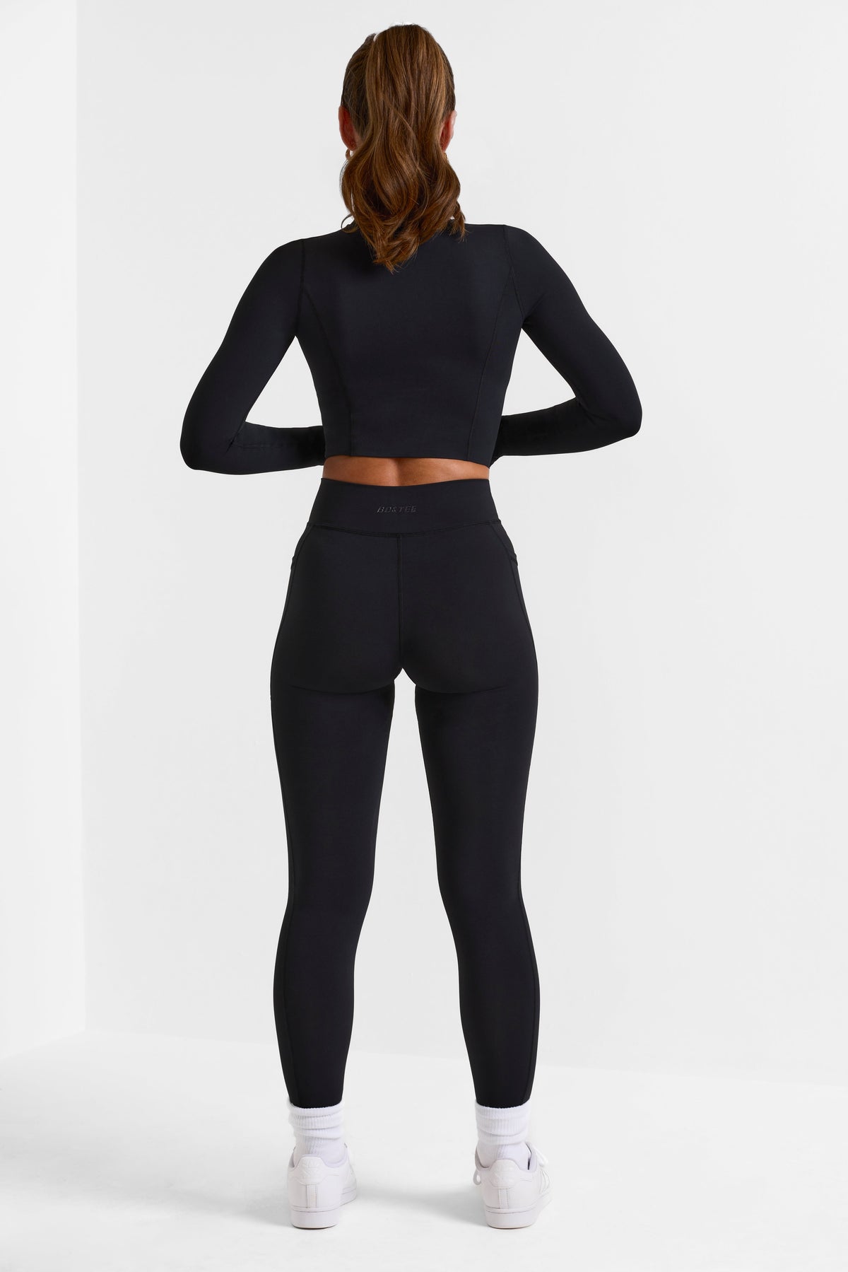 Chic Soft Active Full-Length Leggings in Black