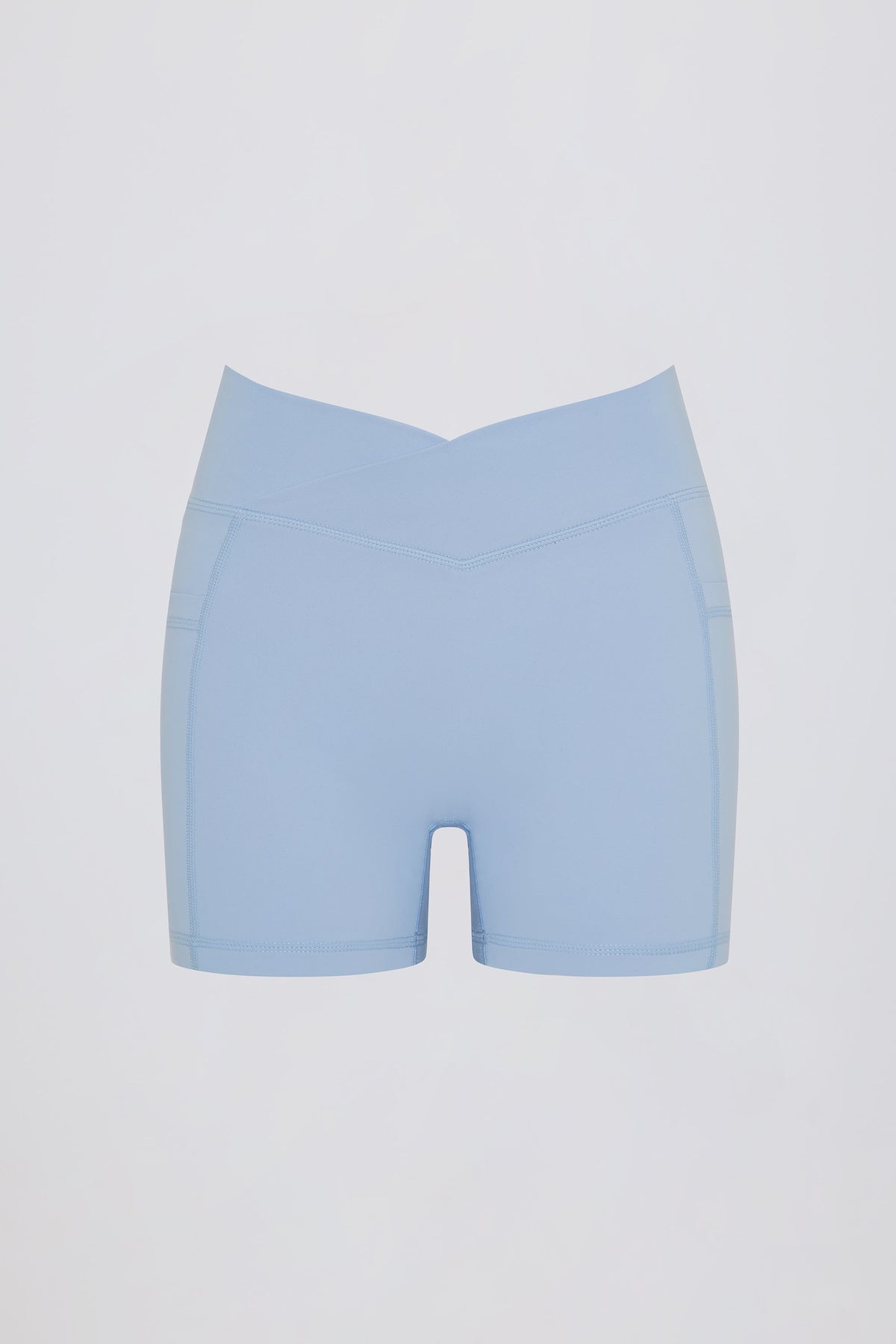 Chic Soft Active Pocket V-Waist Mini Shorts in Sky