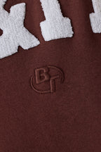 Chic Oversized Crew Neck Sweatshirt in Mahogany