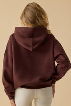 Chic Oversized Hooded Sweatshirt in Mahogany
