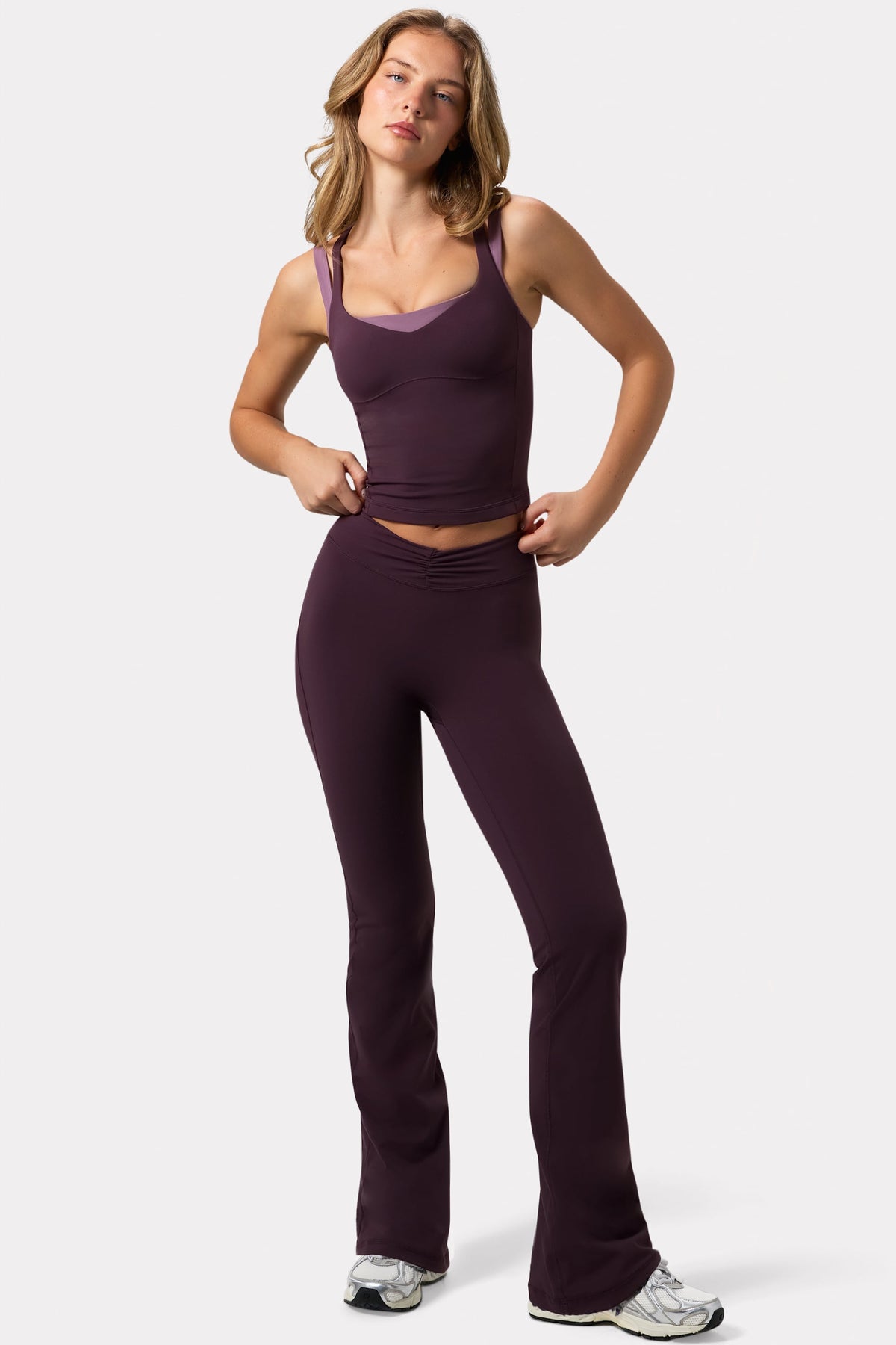 Chic Soft Active Ruched Flared Trousers in Plum