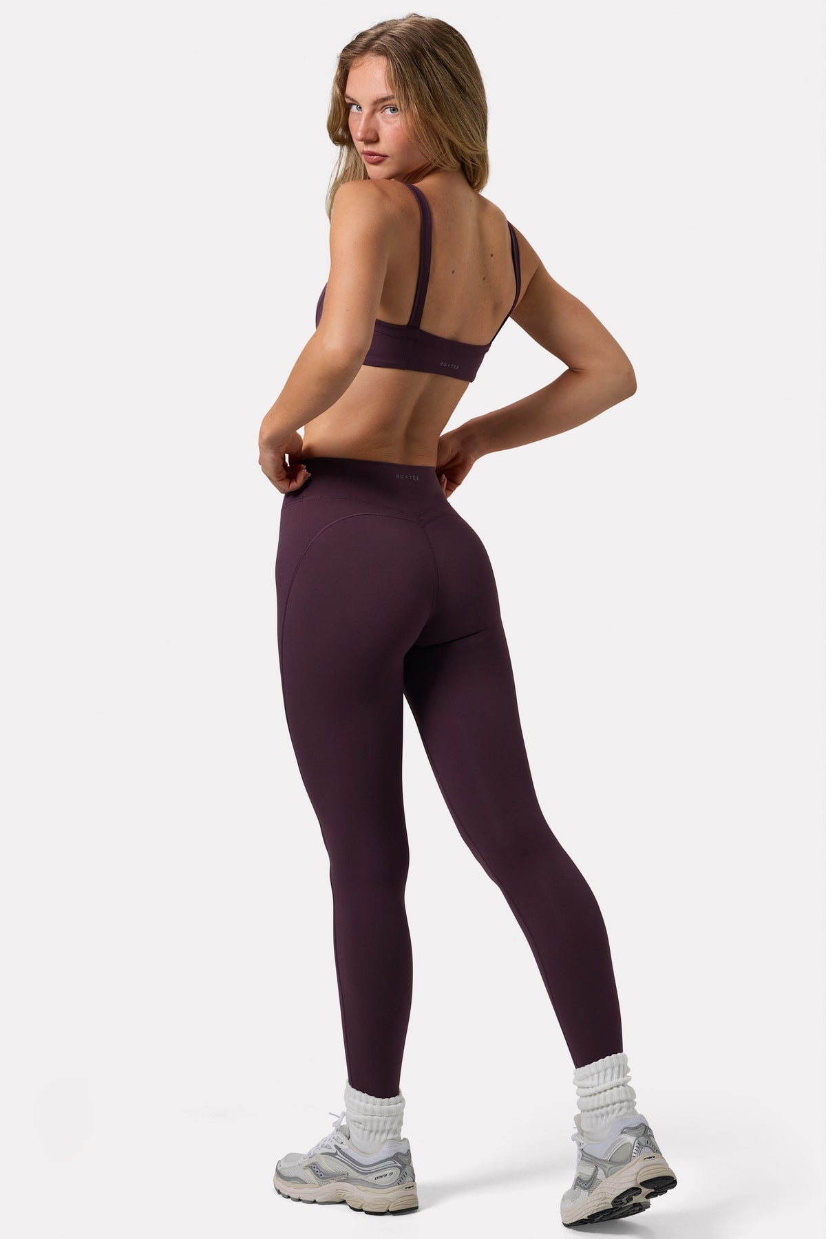 Chic Soft Active Ruched Leggings in Plum