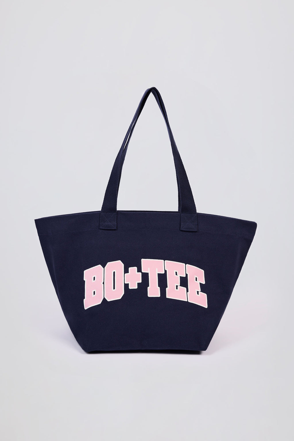 Chic Oversized Tote Bag in Classic Navy