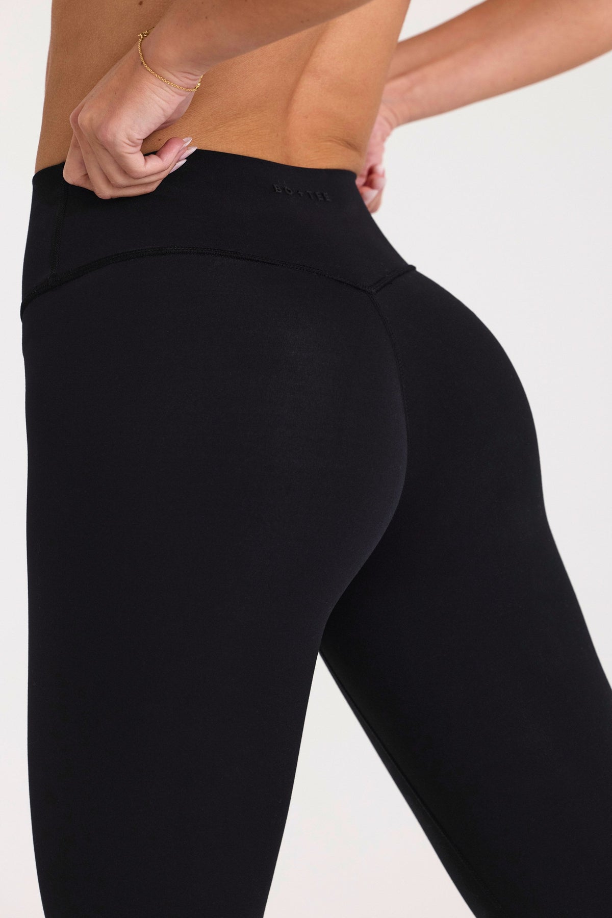 Chic Soft Active Full-Length Leggings in Black