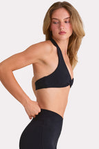 Chic Soft Active Sports Bra in Black
