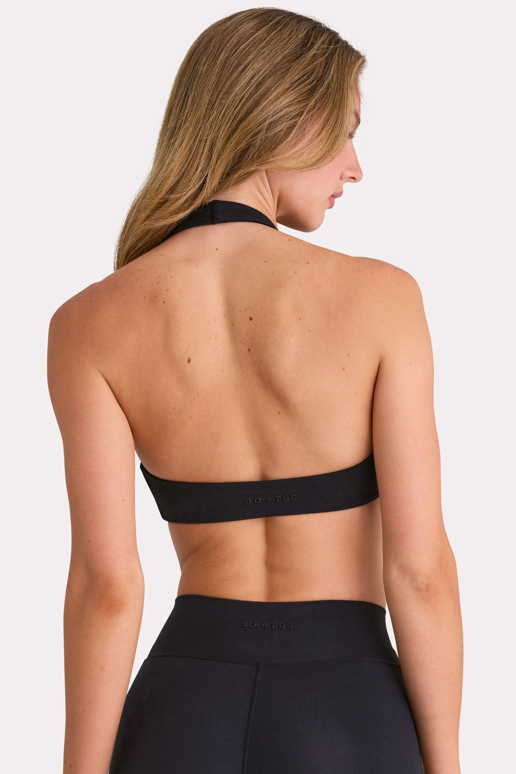 Chic Soft Active Sports Bra in Black