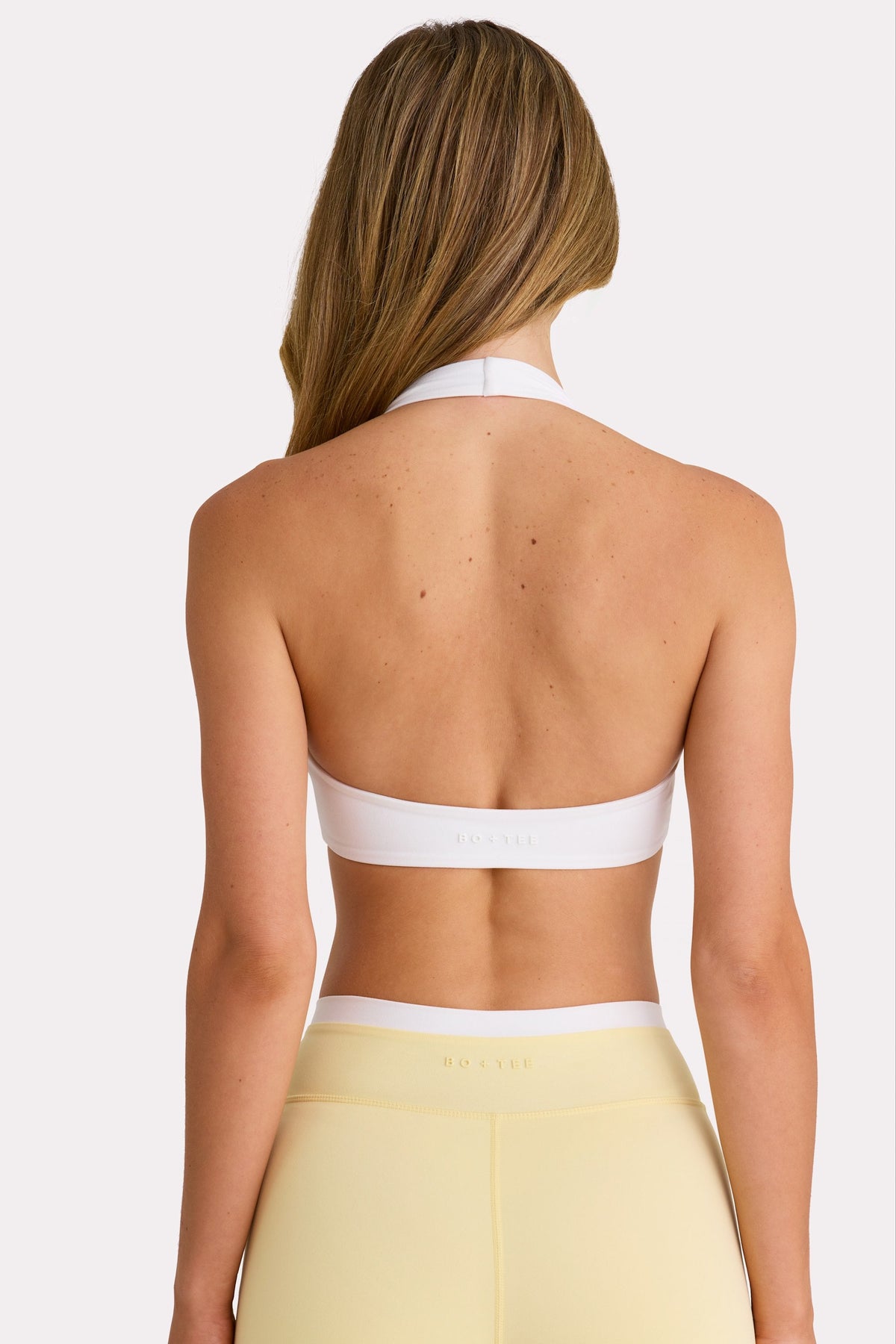 Chic Soft Active Sports Bra in Coconut