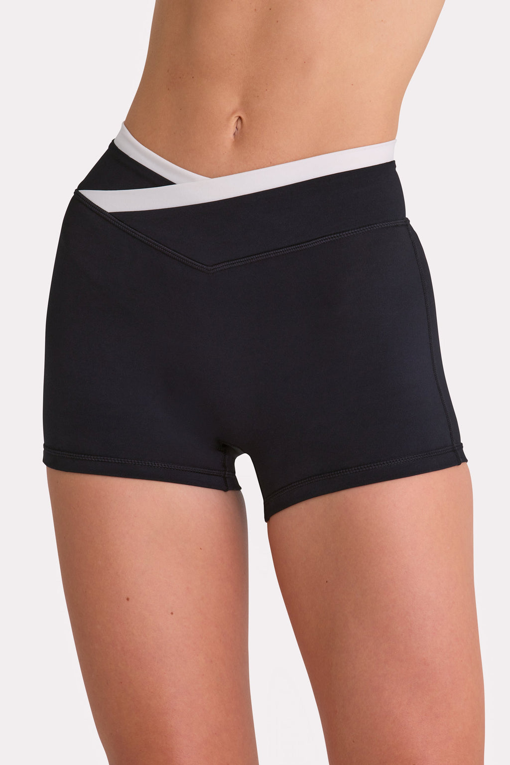 Chic Soft Active Shorts in Black