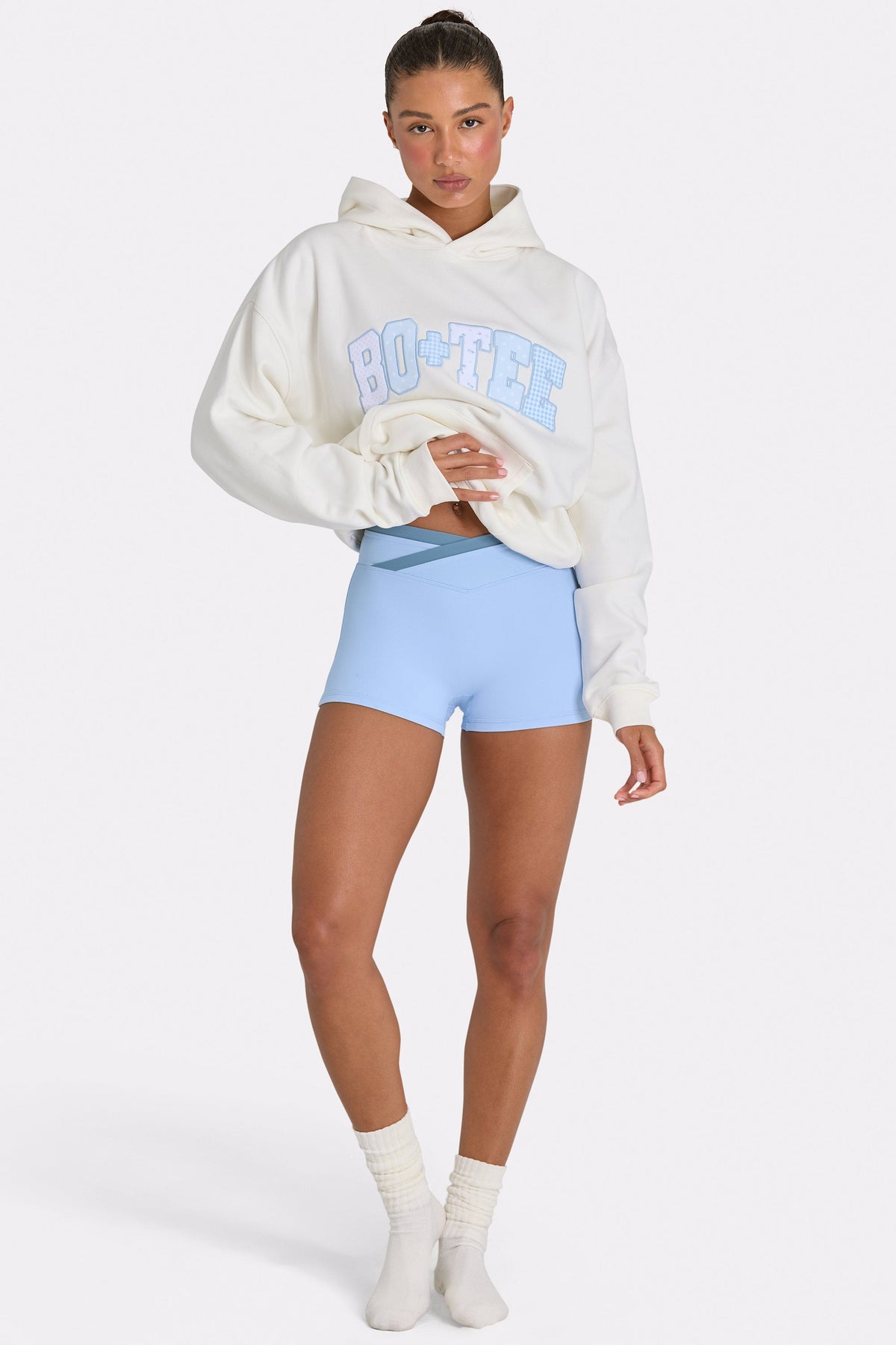 Chic Oversized Applique Hoodie in Coconut