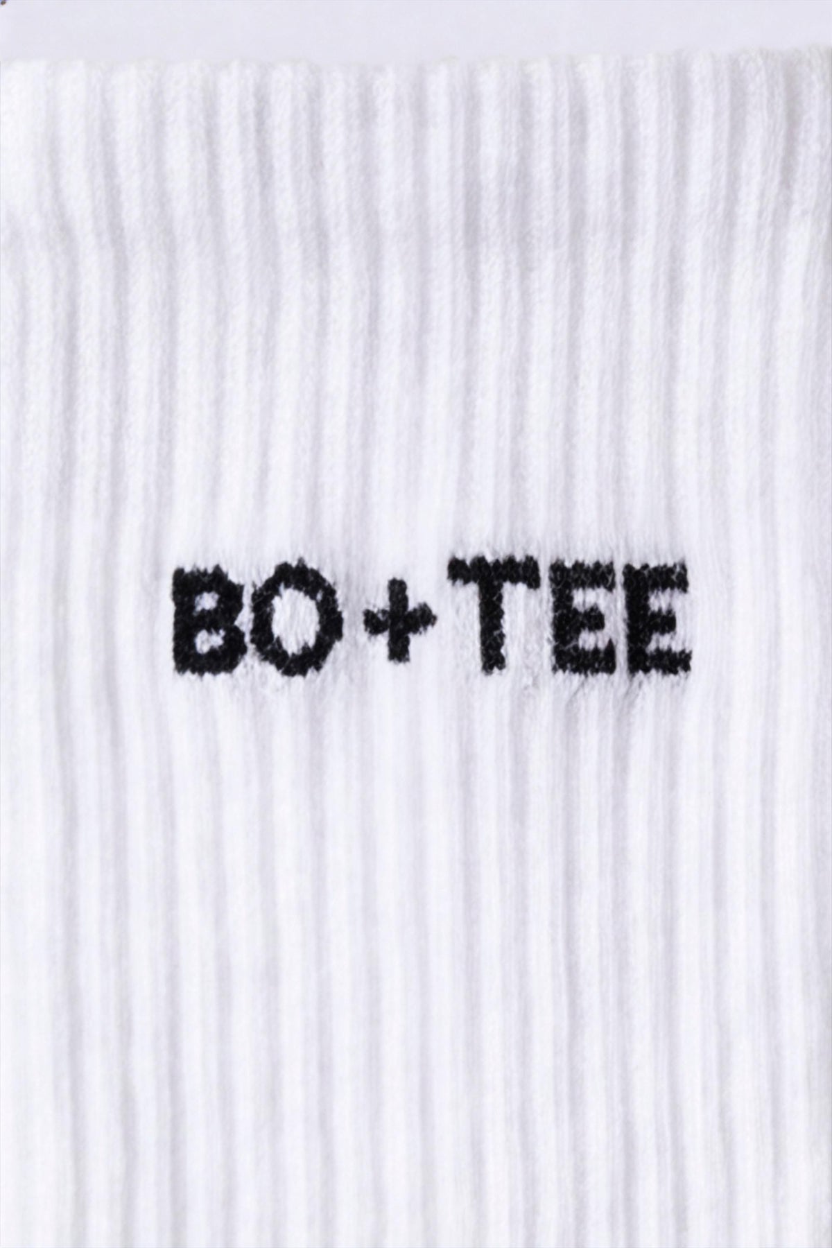 Chic Ribbed Half-Crew 3-Pack Socks in White