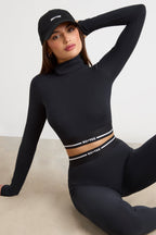 Chic Backless Turtleneck Long-Sleeve Crop Top in Black