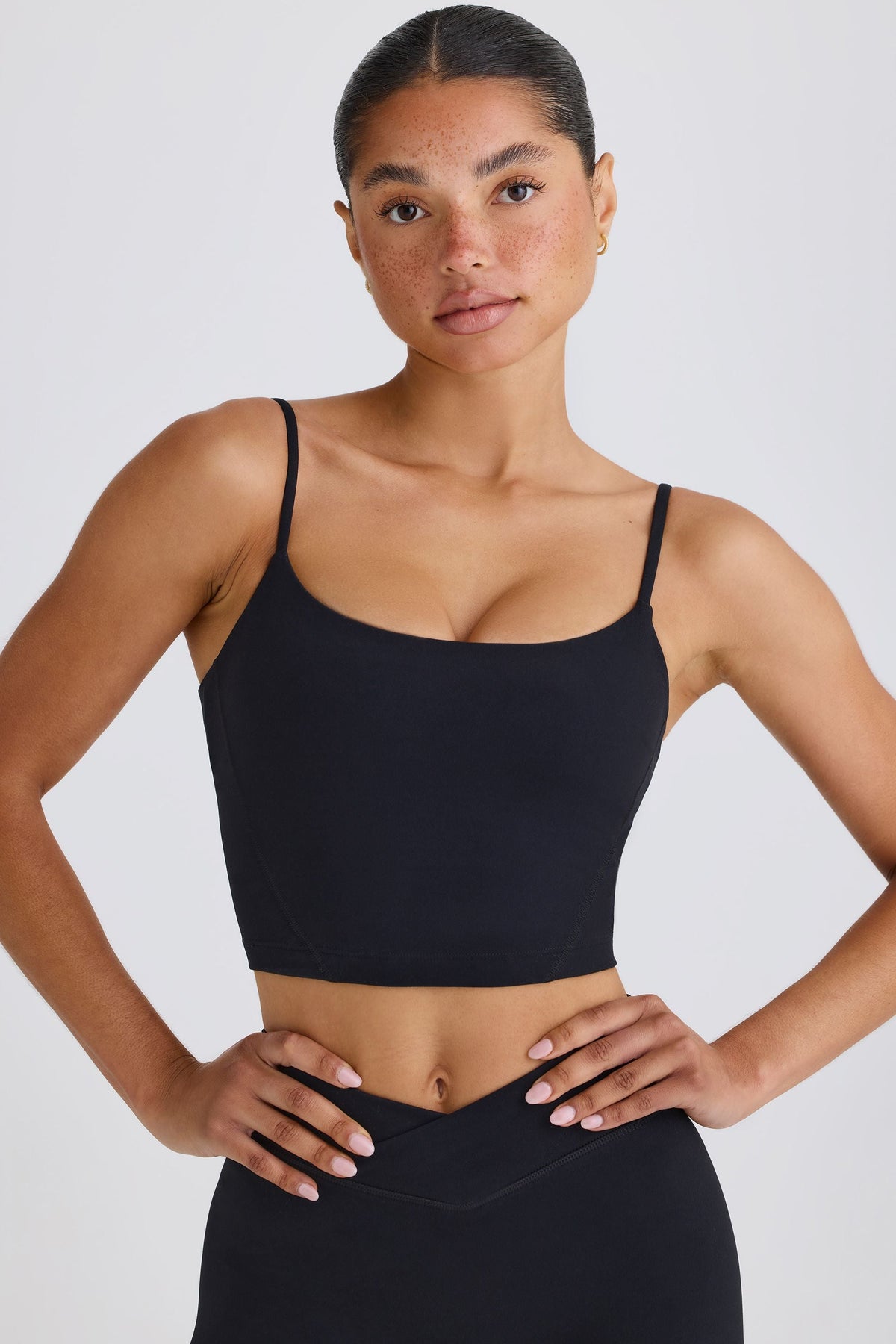 Chic Soft Active Tank Top in Black