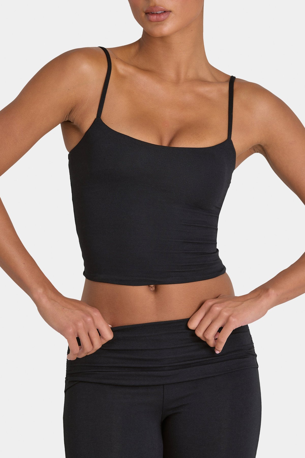 Chic ButterCloud Crop Tank Top in Black