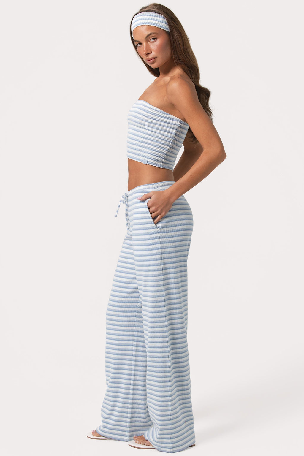 Chic Ribbed Jersey Low-Rise Trousers in Blue Stripe