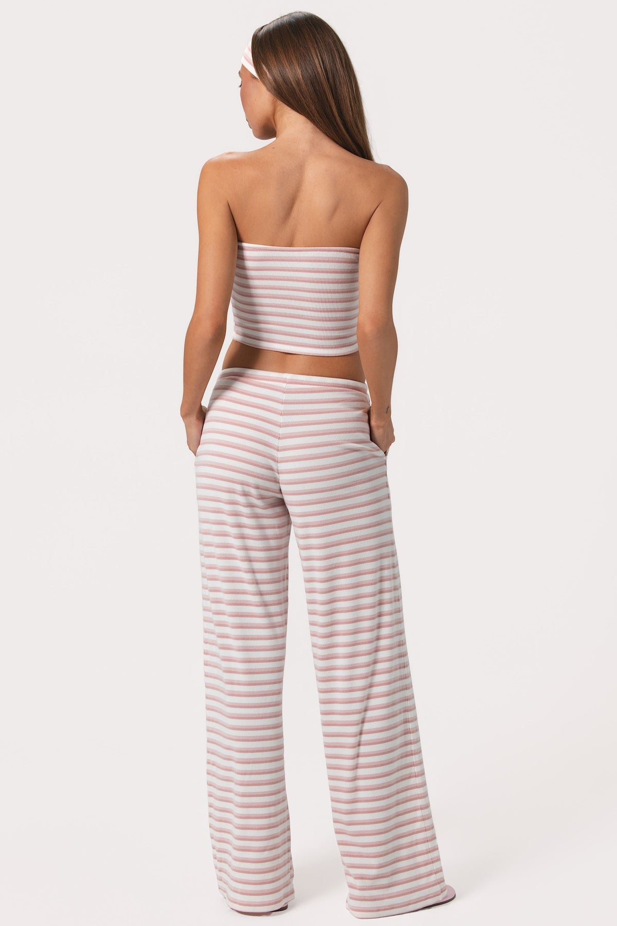 Chic Ribbed Jersey Low-Rise Trousers in Pink Stripe