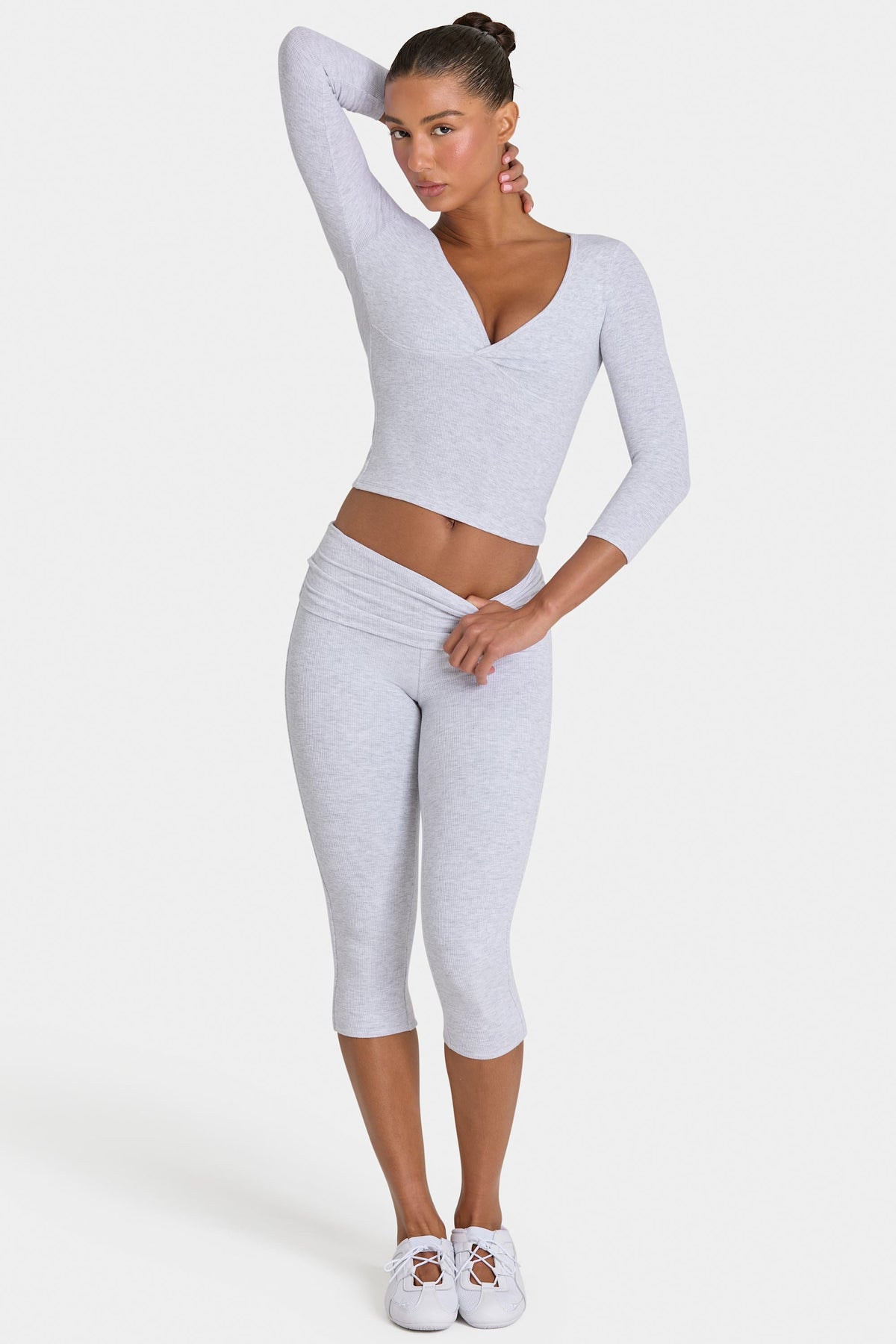 Chic ButterCloud Capri Leggings in Grey Marl