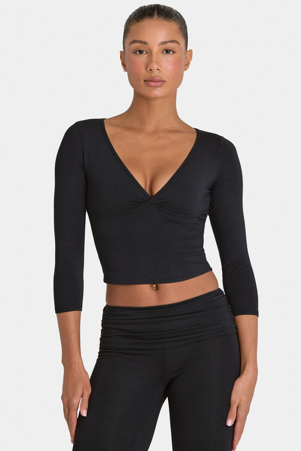 Chic ButterCloud 34 Sleeve Top in Black