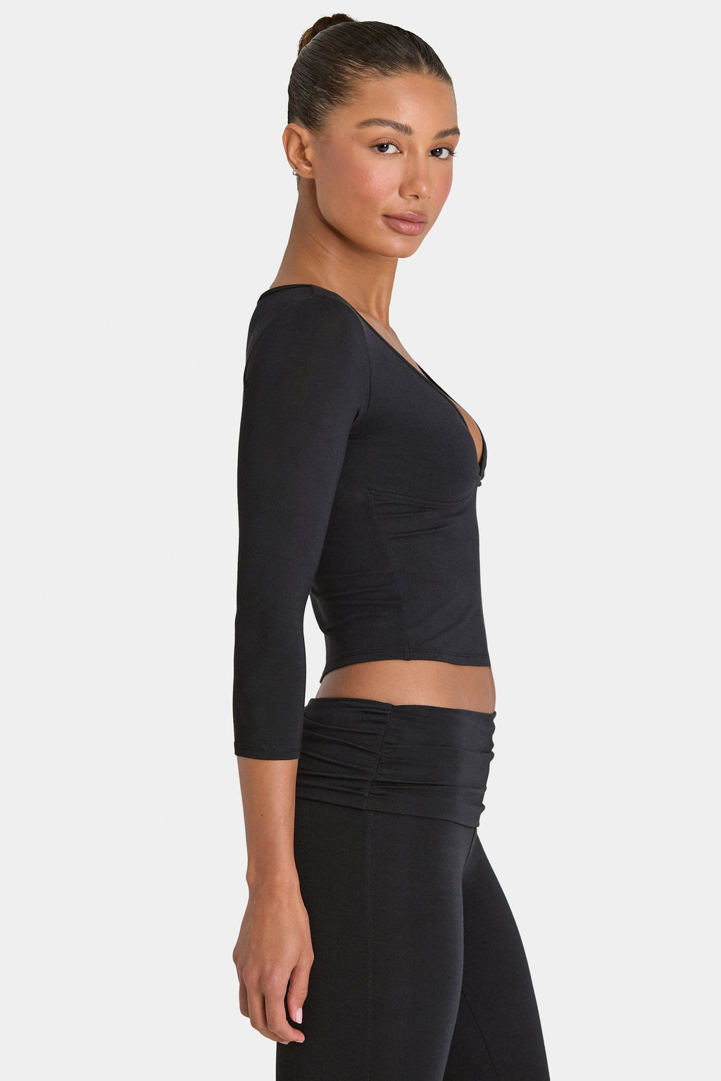 Chic ButterCloud 34 Sleeve Top in Black