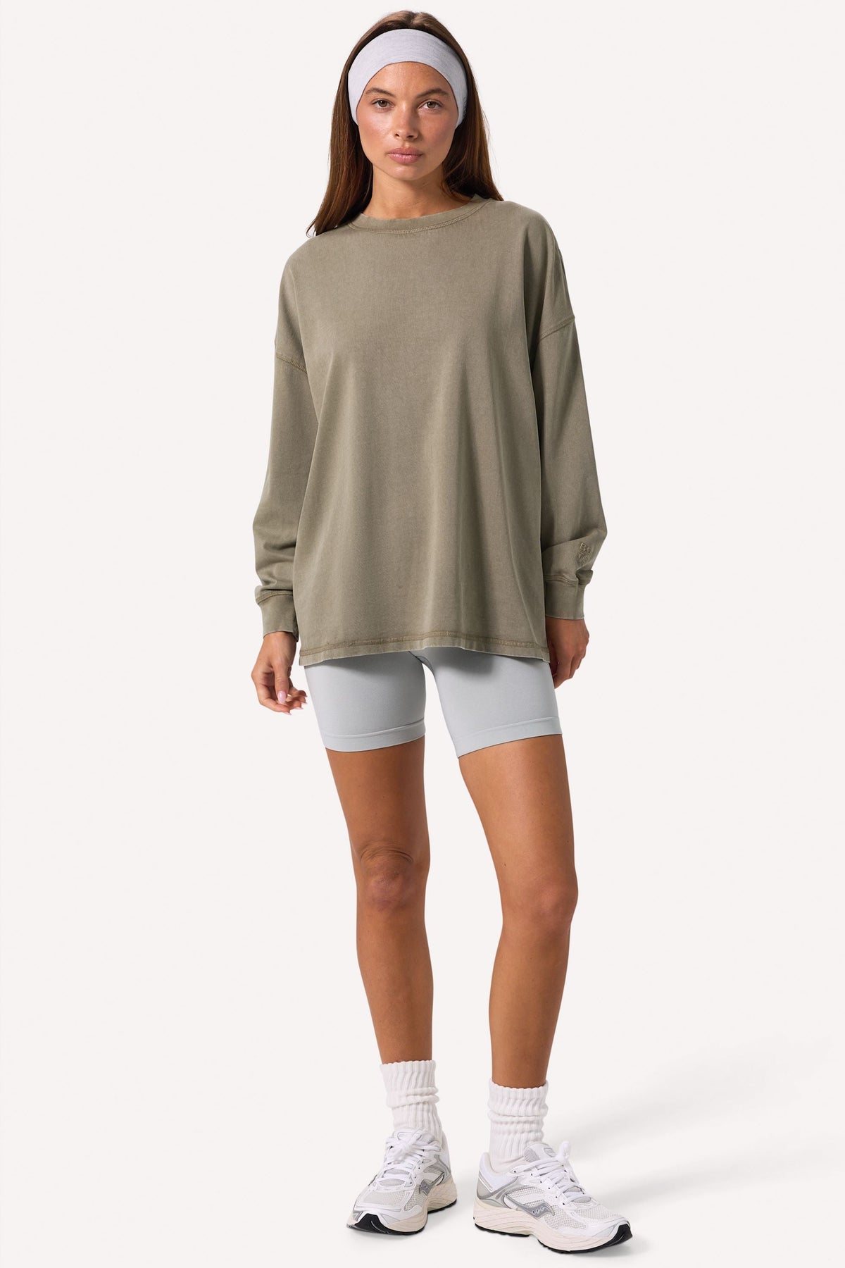Chic Acid Wash Long-Sleeve Oversized T-Shirt in Light Green