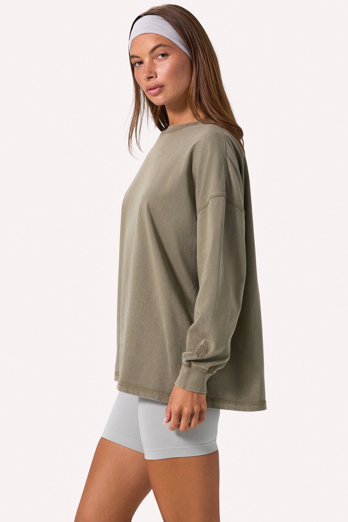 Chic Acid Wash Long-Sleeve Oversized T-Shirt in Light Green