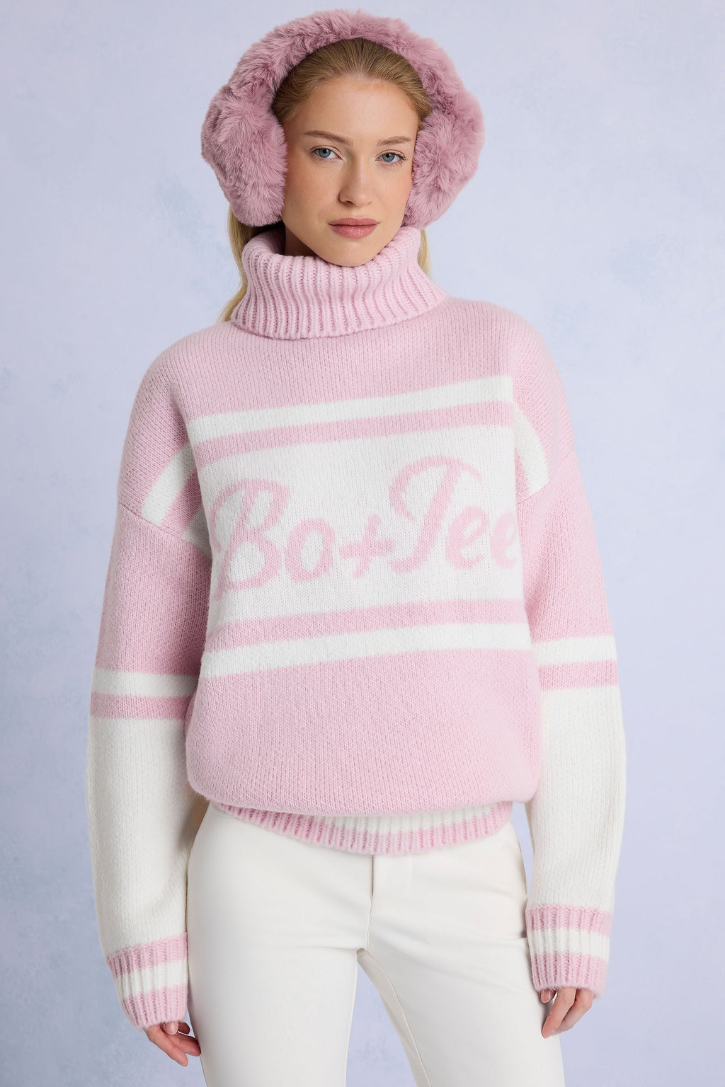 Chic Knit Turtleneck Oversized Jumper in Powder Pink