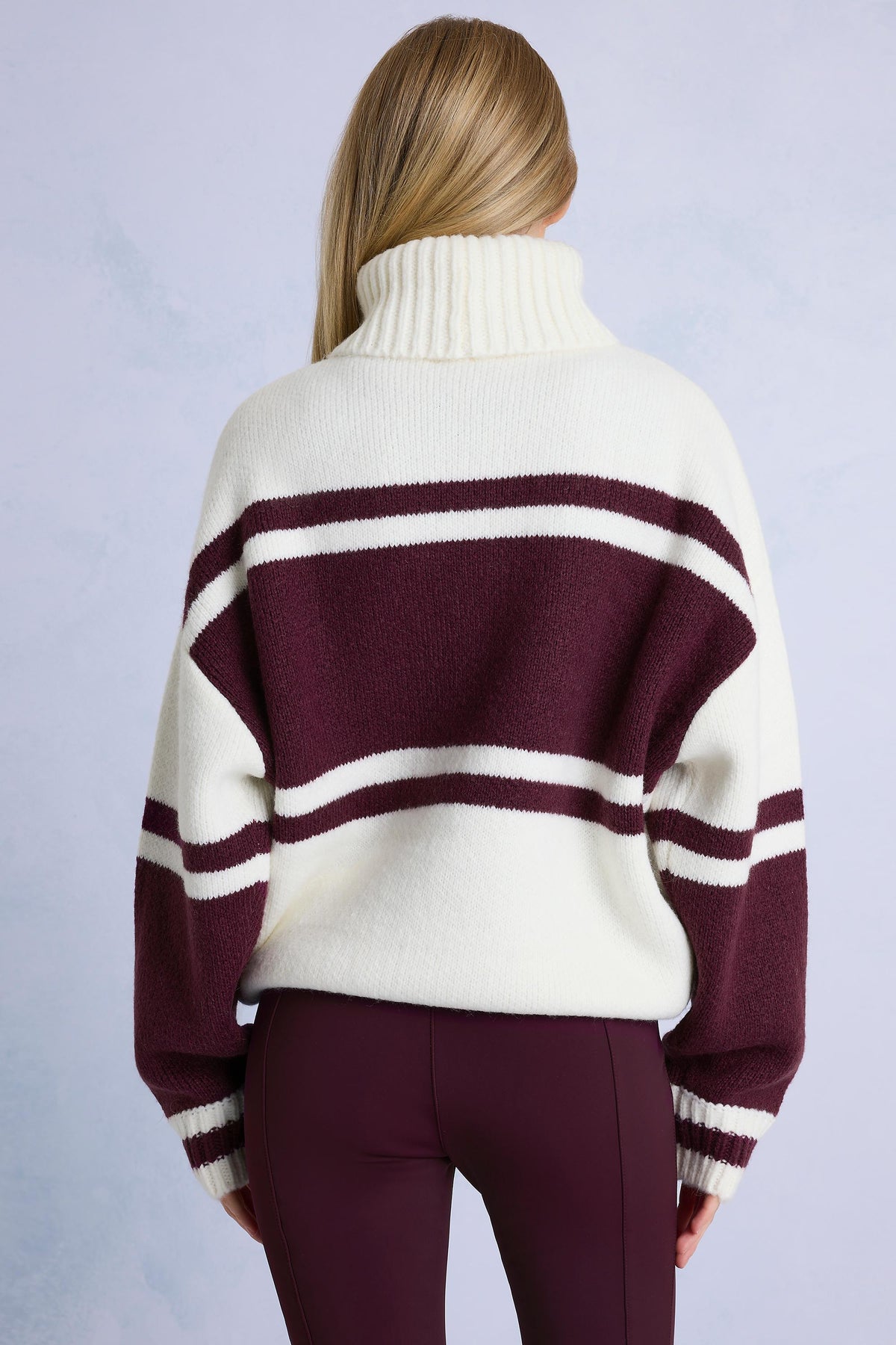 Chic Knit Turtleneck Oversized Jumper in Burgundy