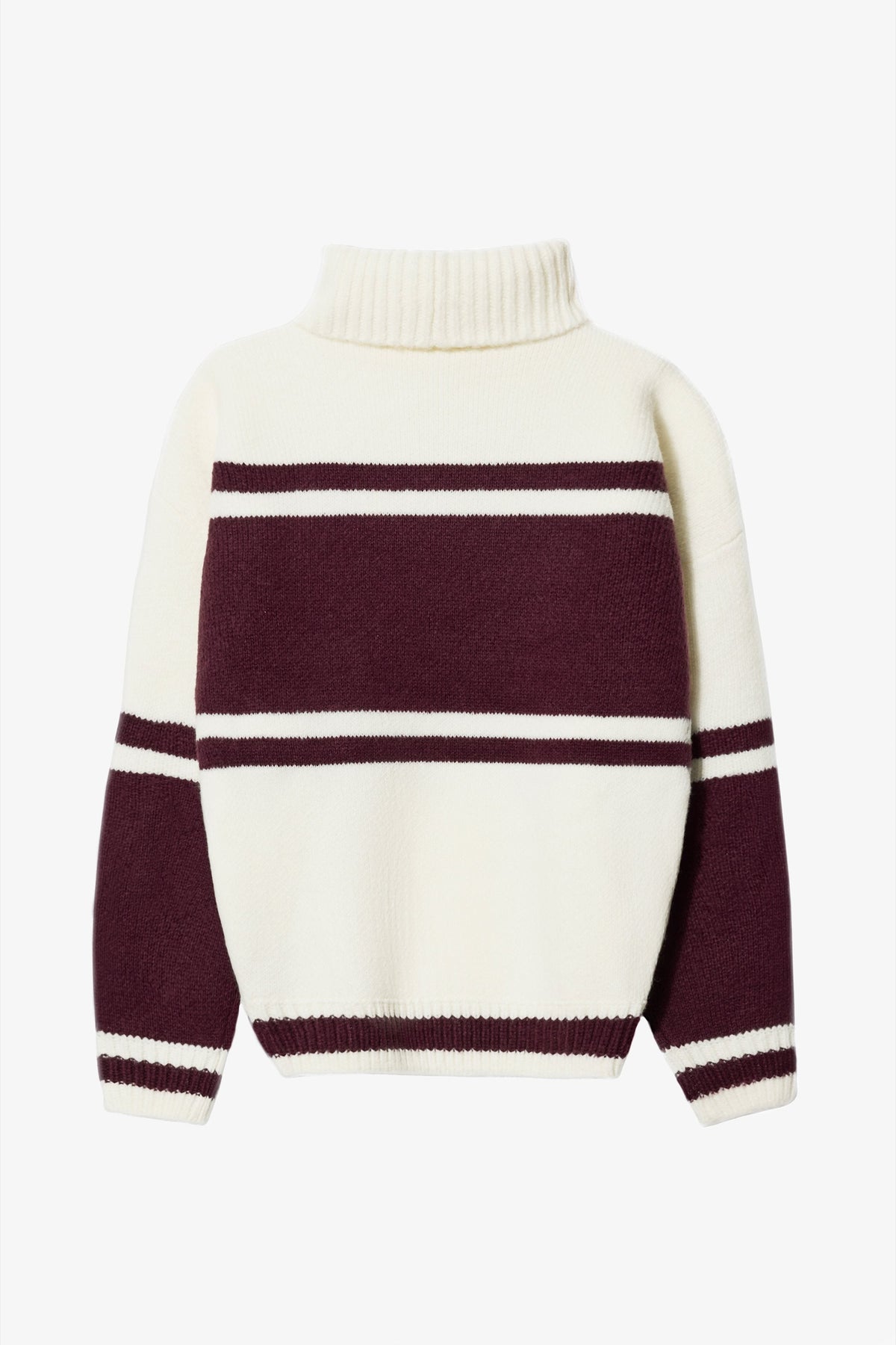 Chic Knit Turtleneck Oversized Jumper in Burgundy