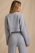 Chic Ribbed Knit Cropped Jumper in Soft Blue