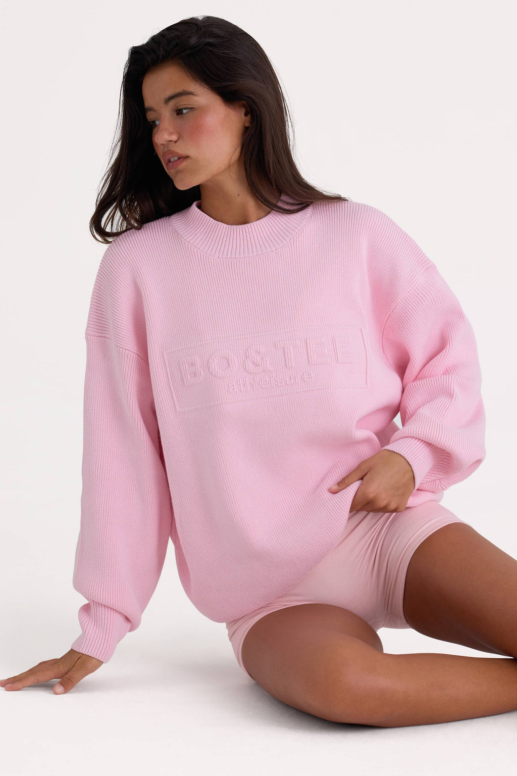 Chic Ribbed Knit Oversized Jumper in Pale Pink