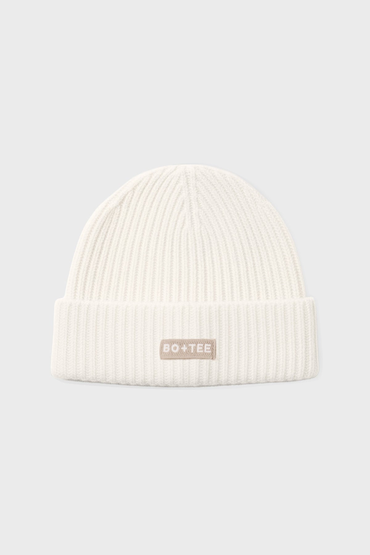 Chic Ribbed Knit Beanie Hat in Ivory