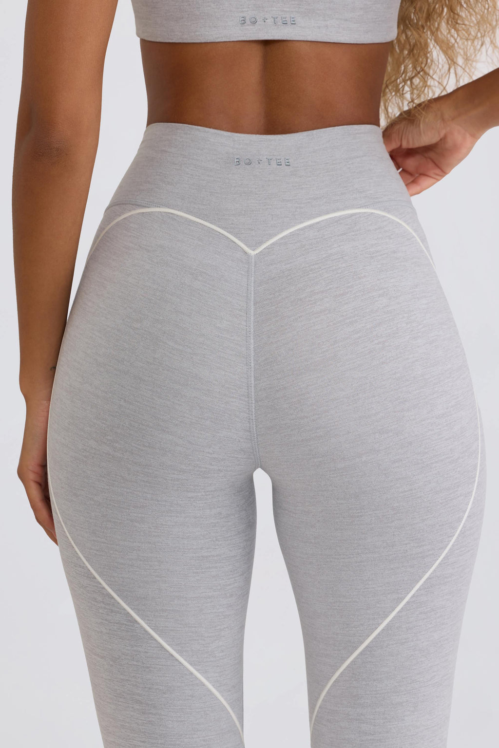 Chic Soft Active Mid-Rise Leggings in Grey