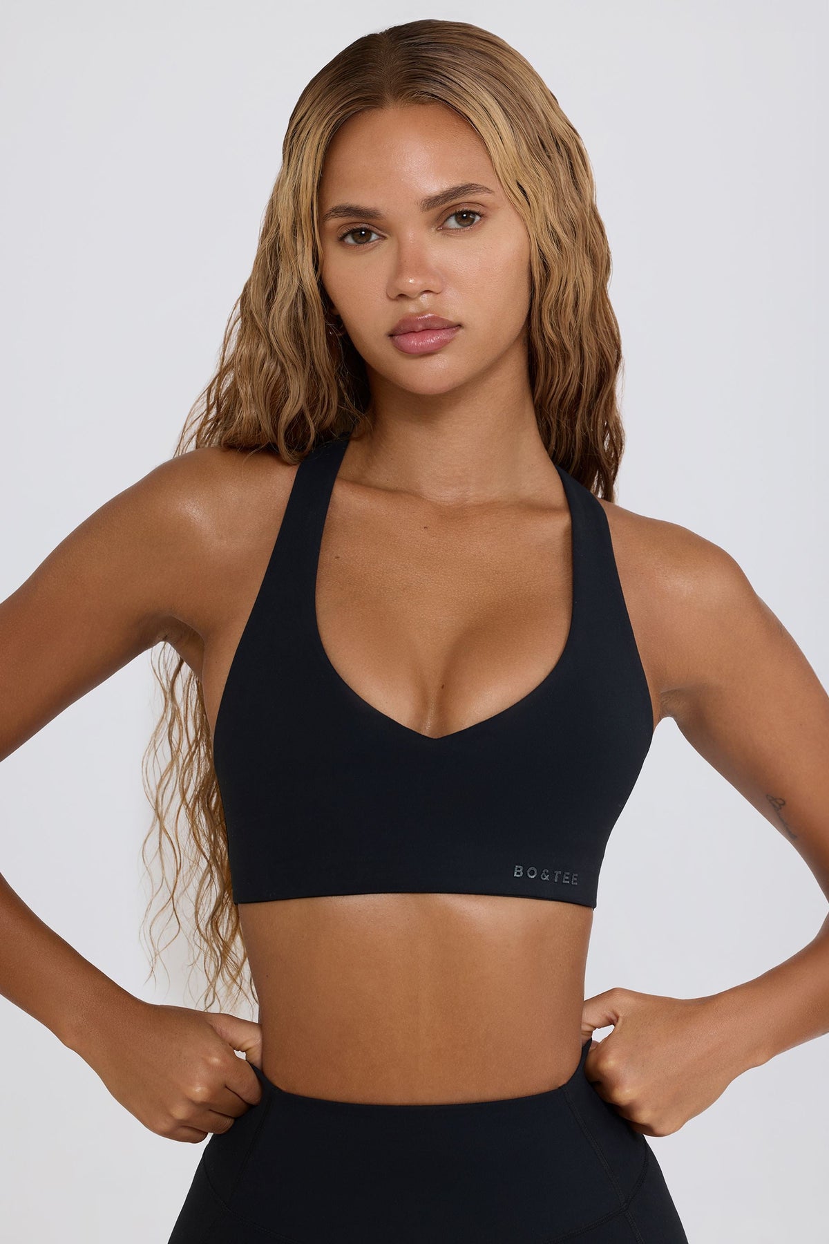 Chic Soft Active Low-Impact Sports Bra in Black