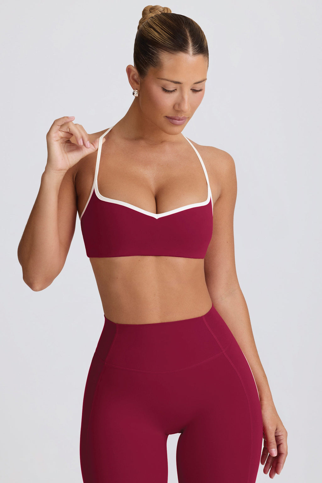 Chic Soft Active Sweetheart-Neck Sports Bra in Cherry