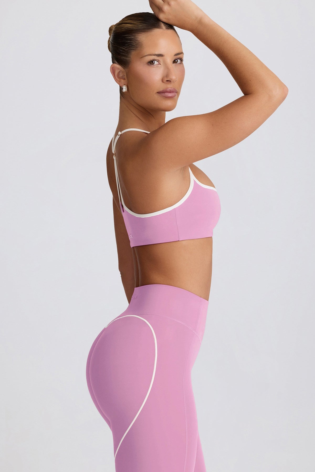 Chic Soft Active Sweetheart-Neck Sports Bra in Dusty Pink