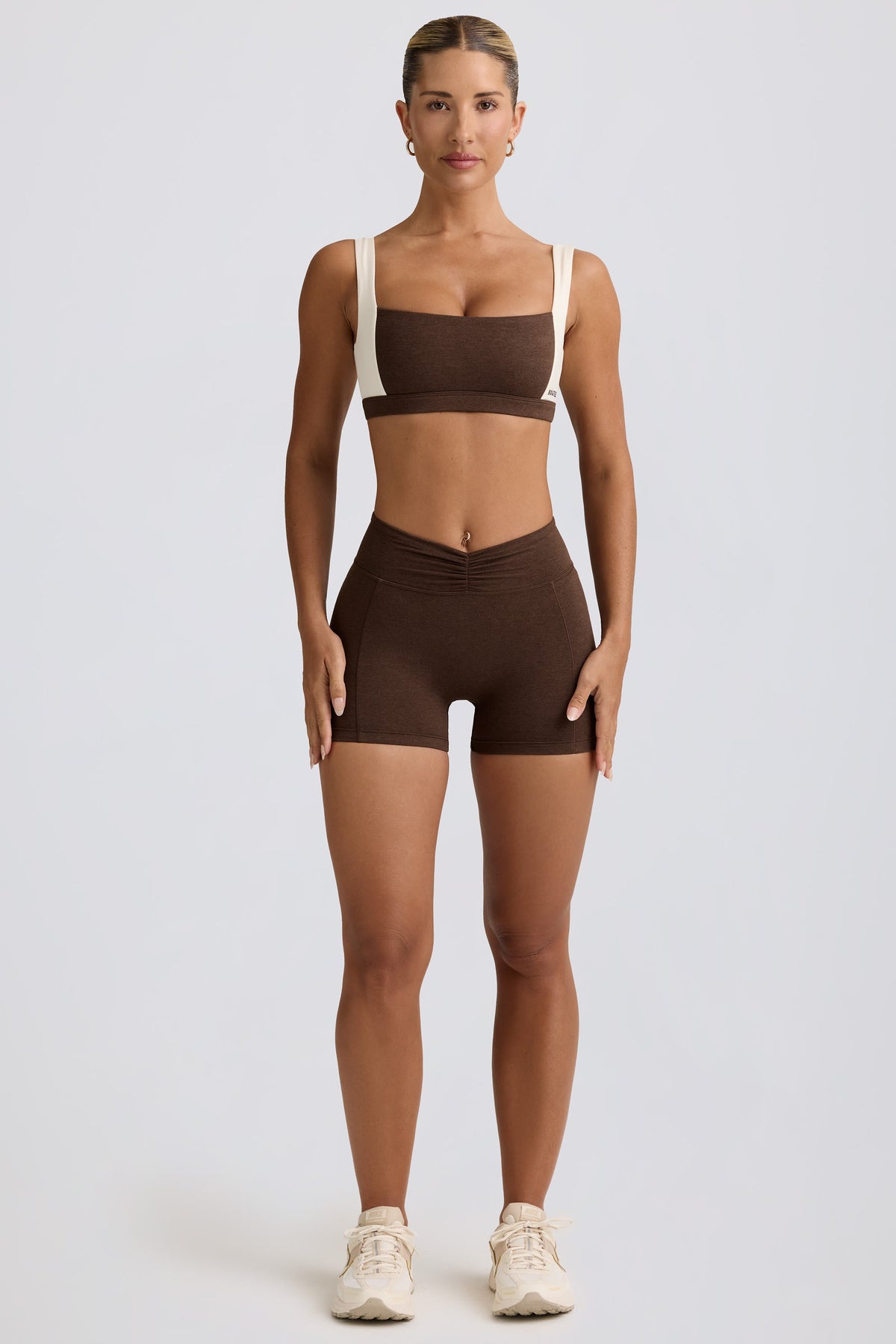 Chic Ruched Mini Shorts in Pecan Marl