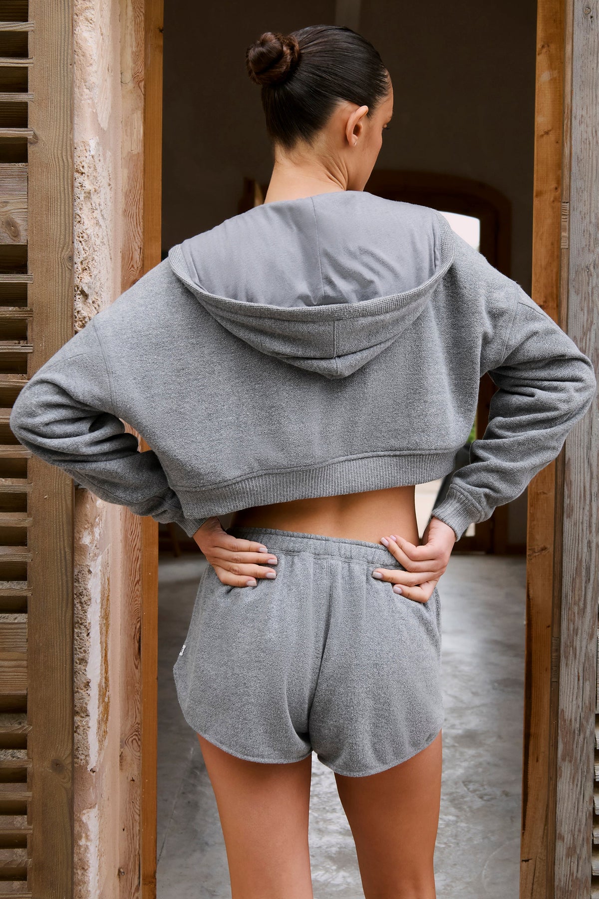 Chic Terry Cotton Zip-Up Cropped Hoodie in Dark Grey