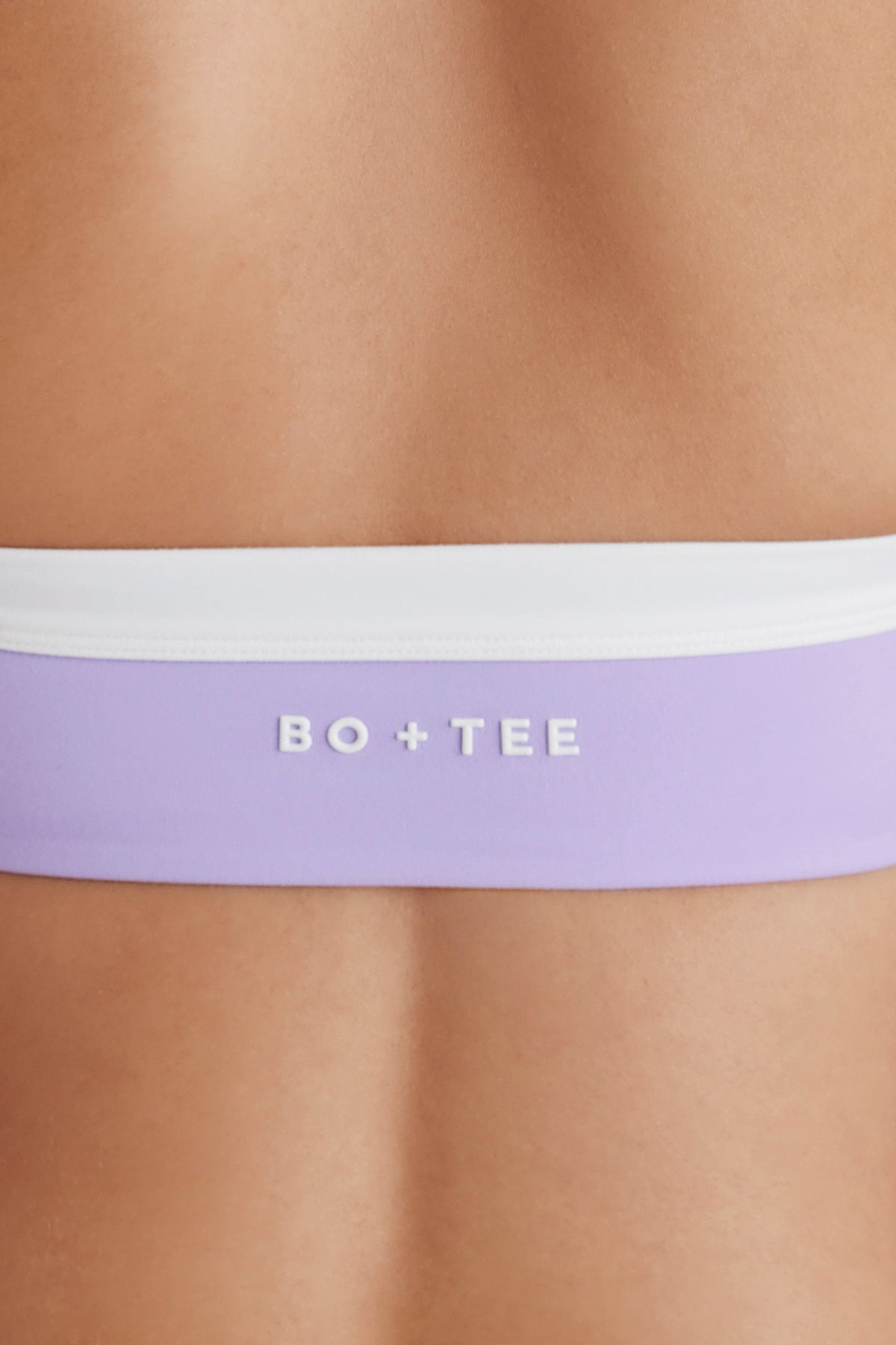 Chic Soft Active Twist-Front Halterneck Sports Bra in Lavender