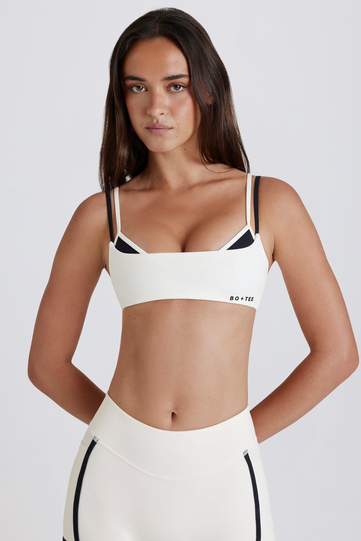 Chic Soft Active Twist-Back Layered Sports Bra in Coconut