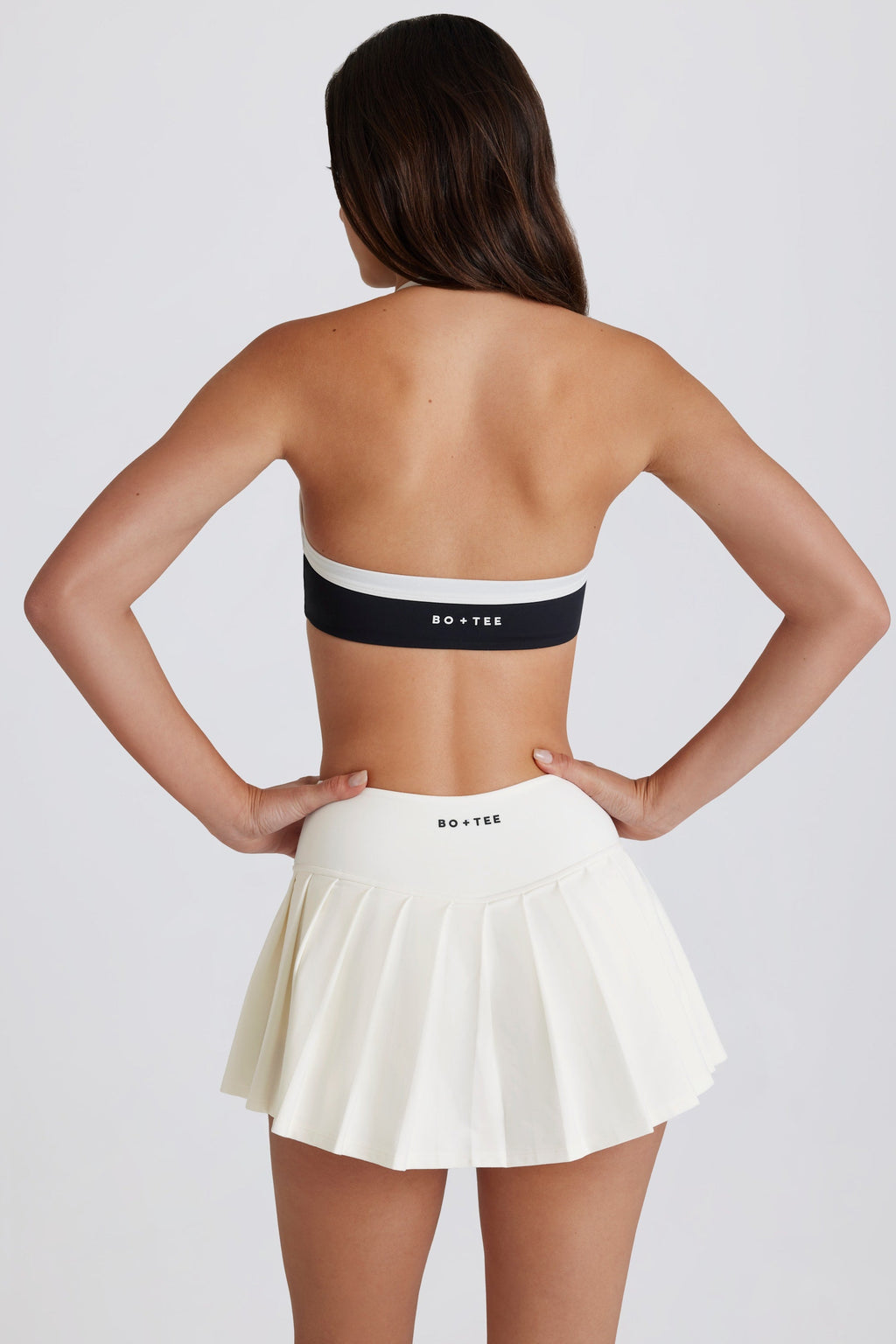 Chic Soft Active Low-Rise Pleated Tennis Skort in Coconut
