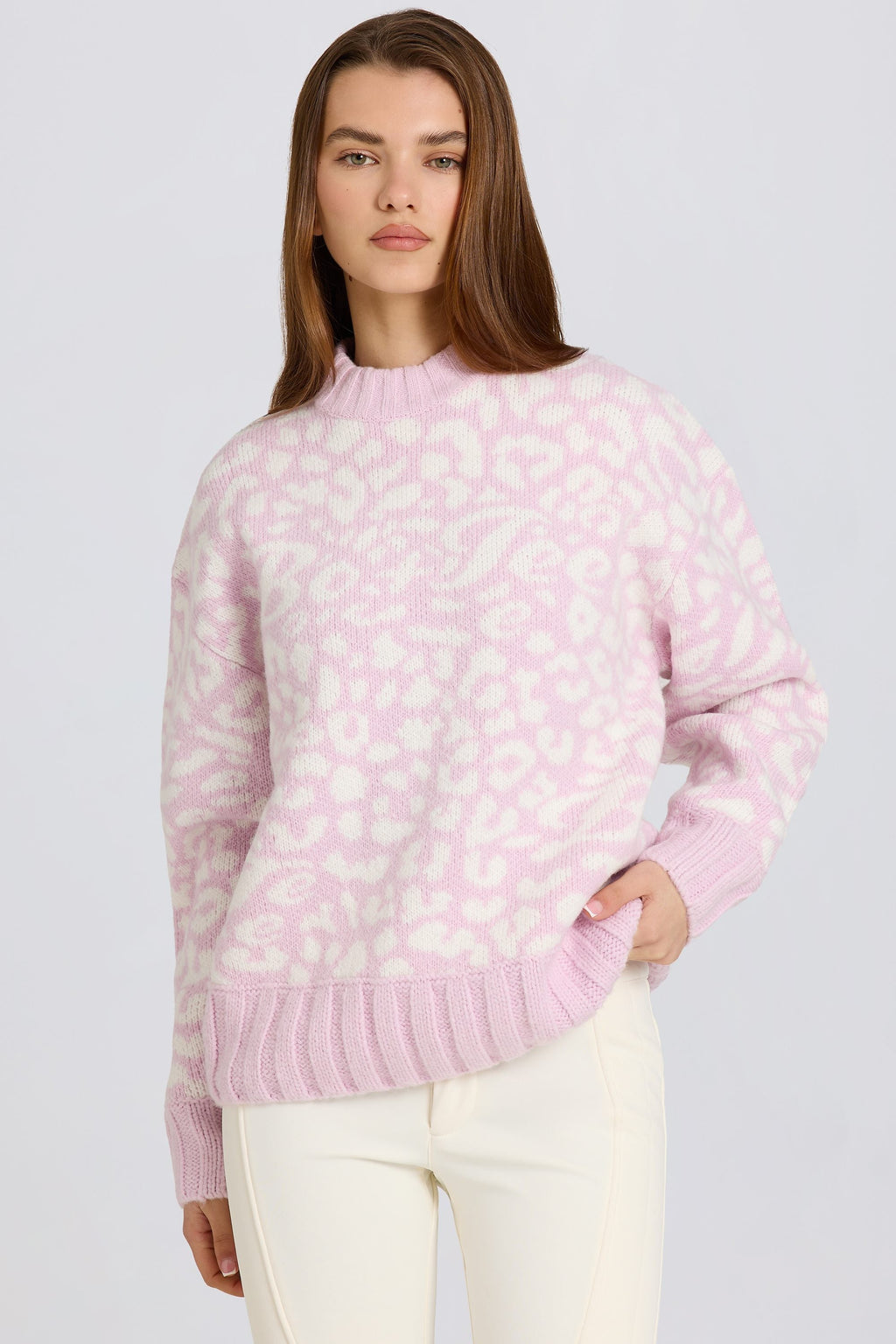 Chic Jacquard-Knit Oversized Jumper in Pink