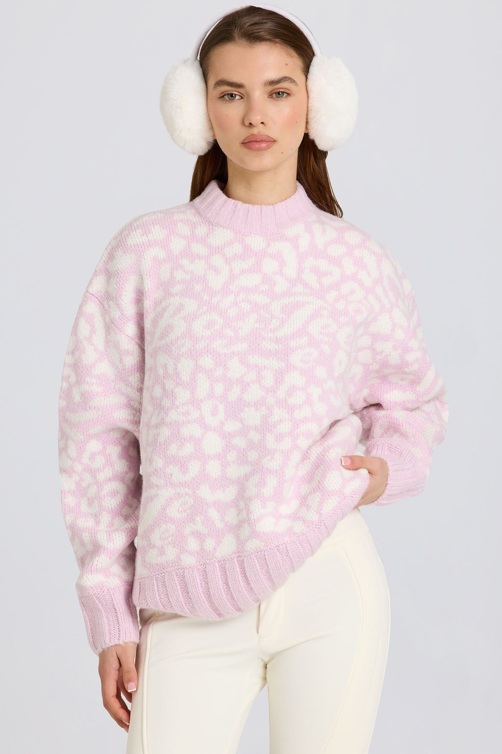 Chic Jacquard-Knit Oversized Jumper in Pink