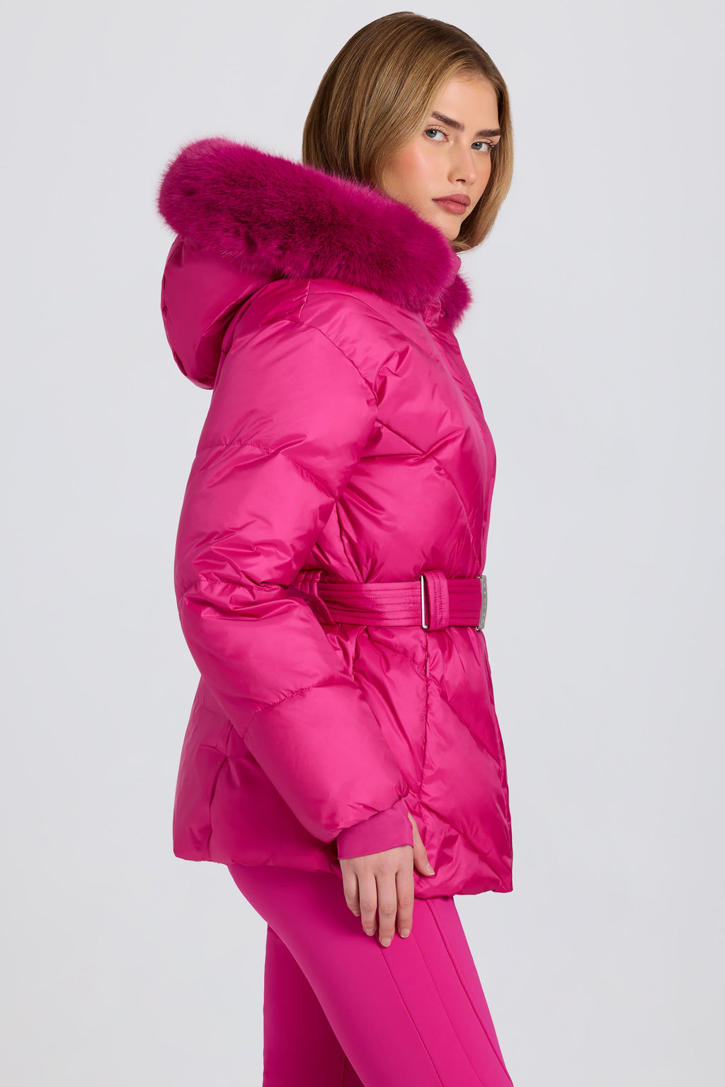 Chic Waterproof Faux-Fur Hood Ski Jacket in Magenta Pink