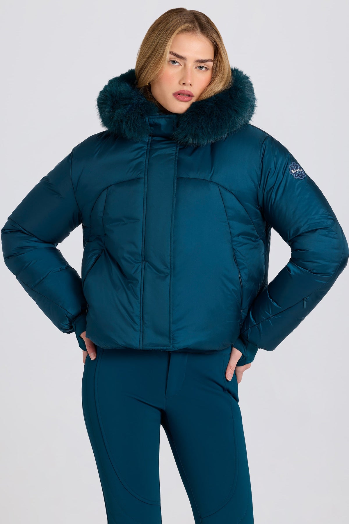 Chic Waterproof Faux-Fur Hood Cropped Ski Jacket in Teal