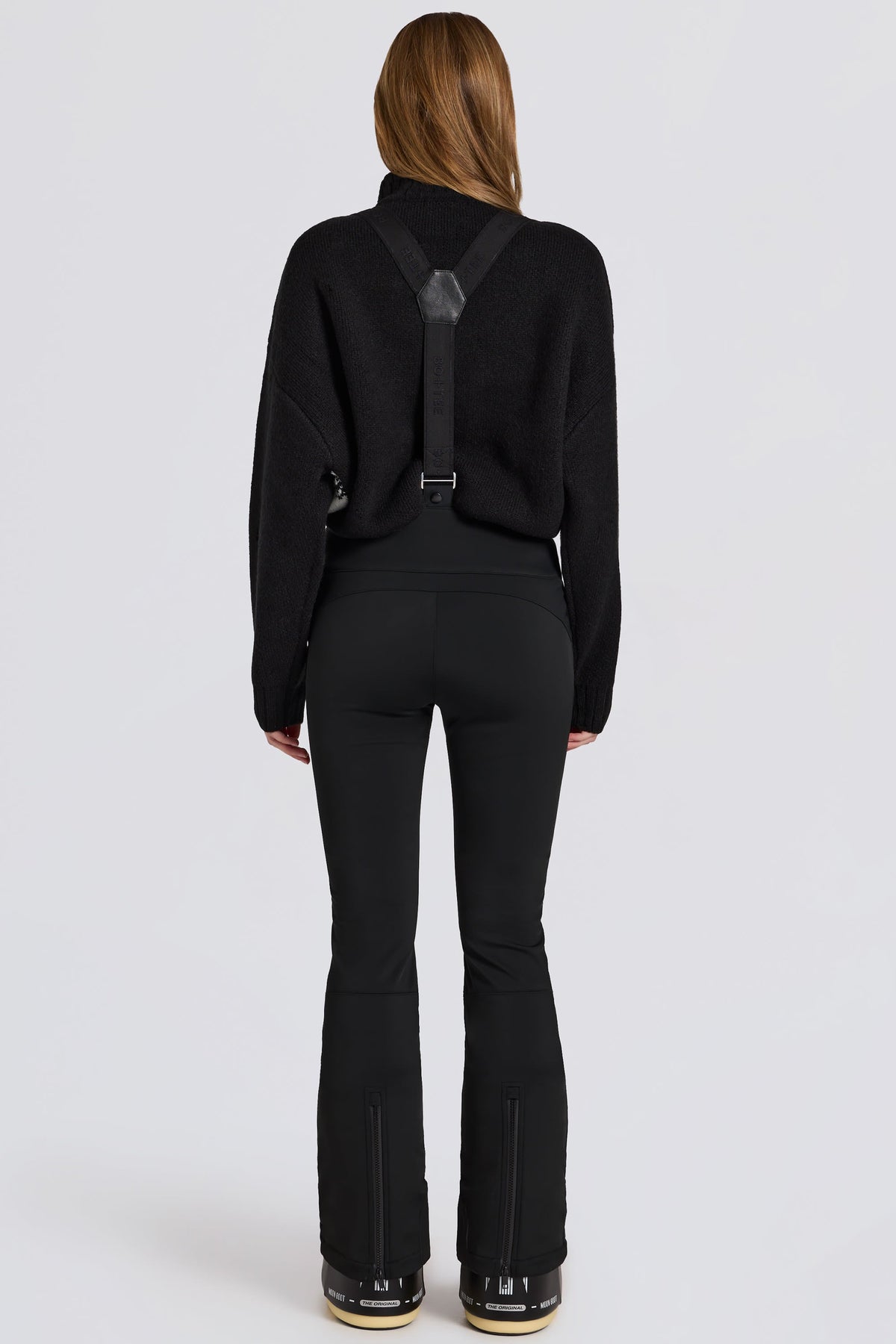 Chic Waterproof High-Rise Salopettes with Suspenders in Black