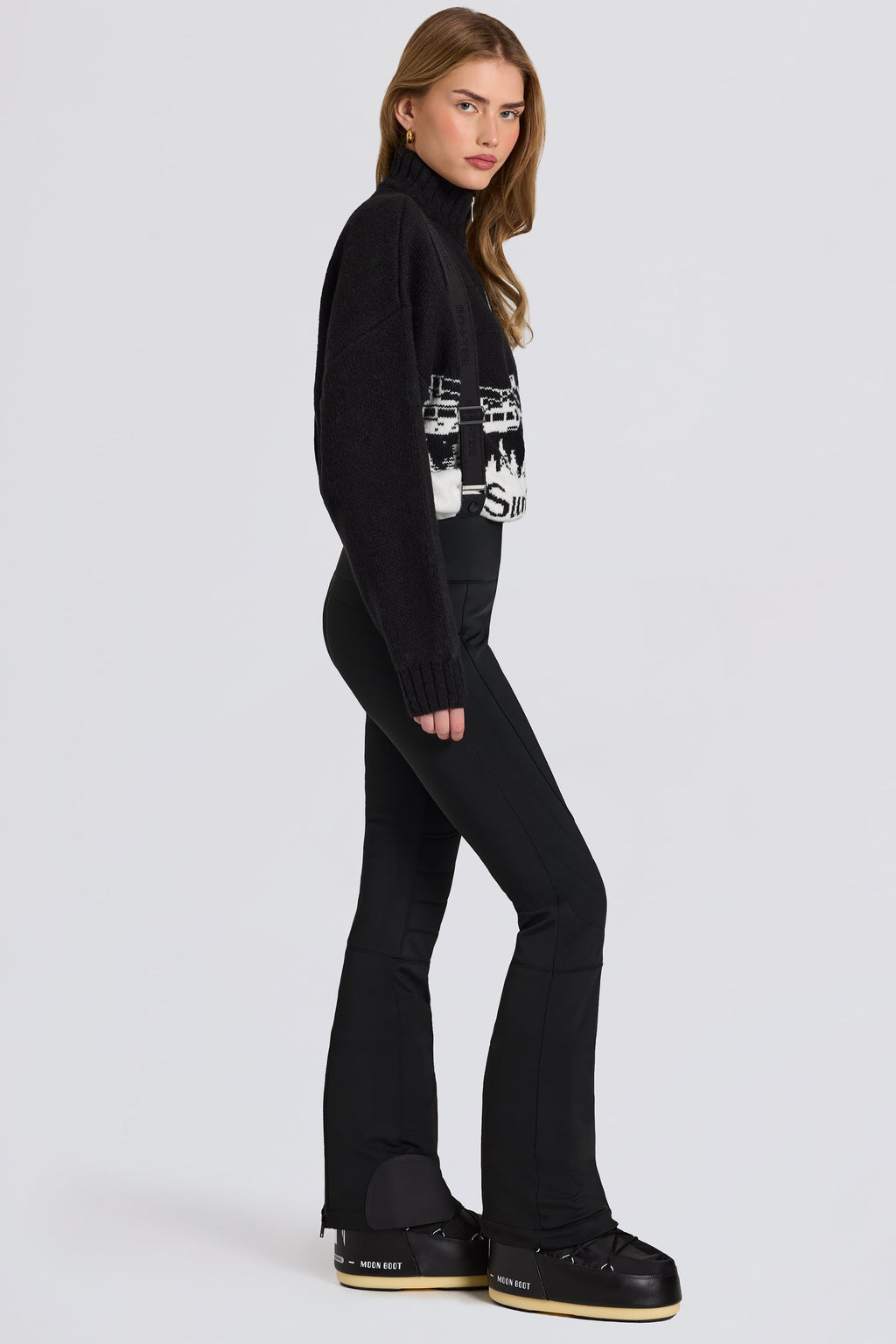 Chic Waterproof High-Rise Salopettes with Suspenders in Black