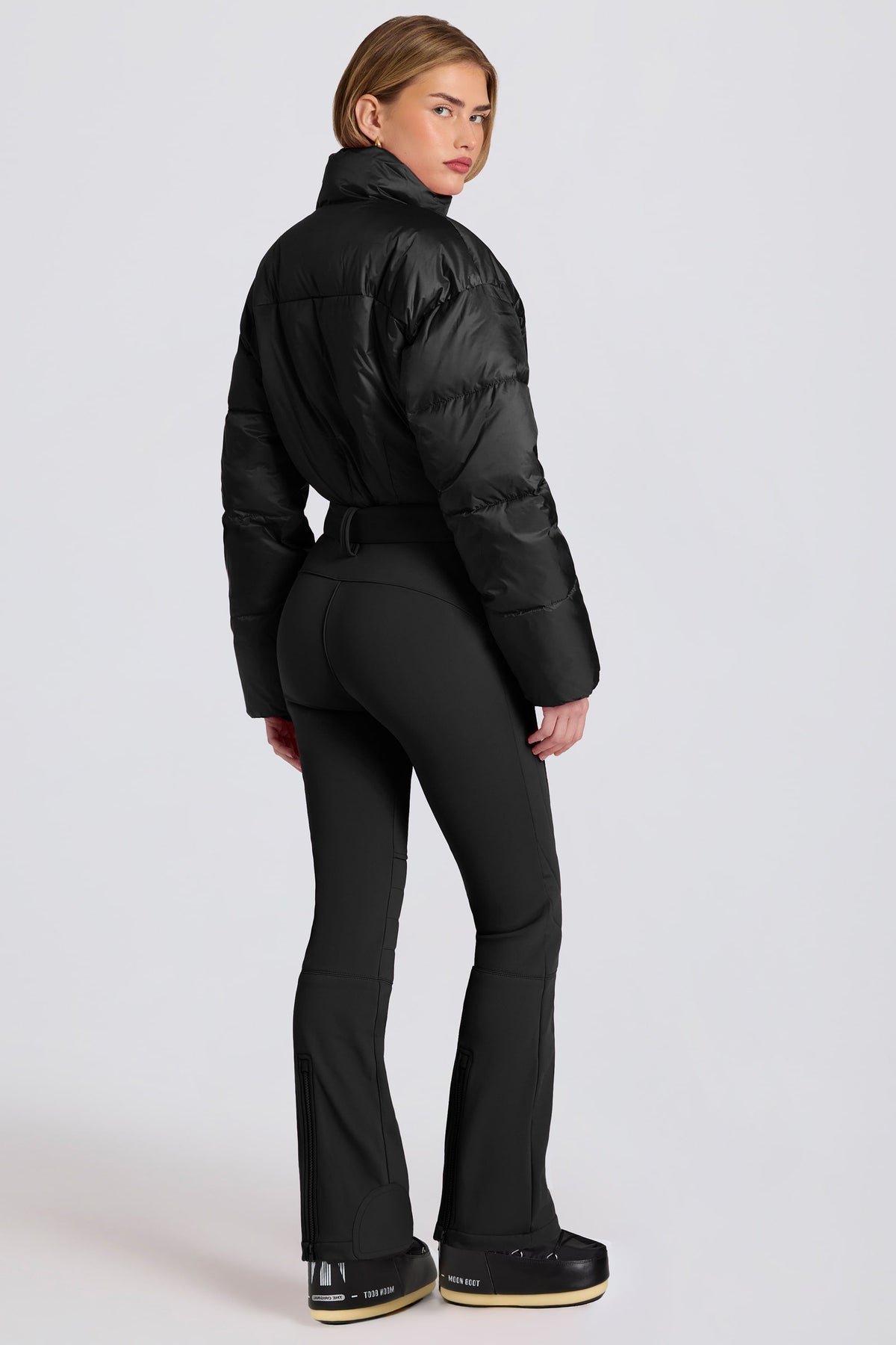 Chic Waterproof Padded Belted Ski Suit in Black