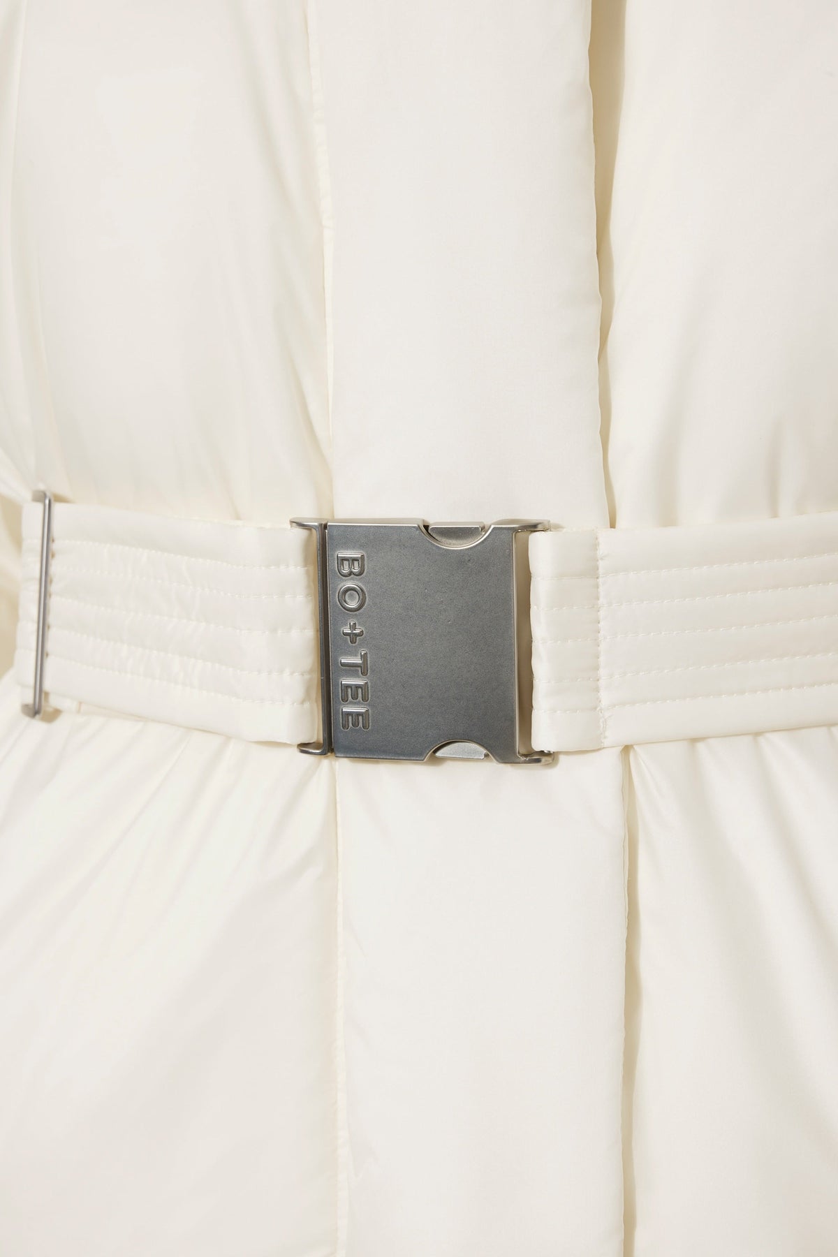 Chic Waterproof Belted Oversized Ski Jacket in Ice