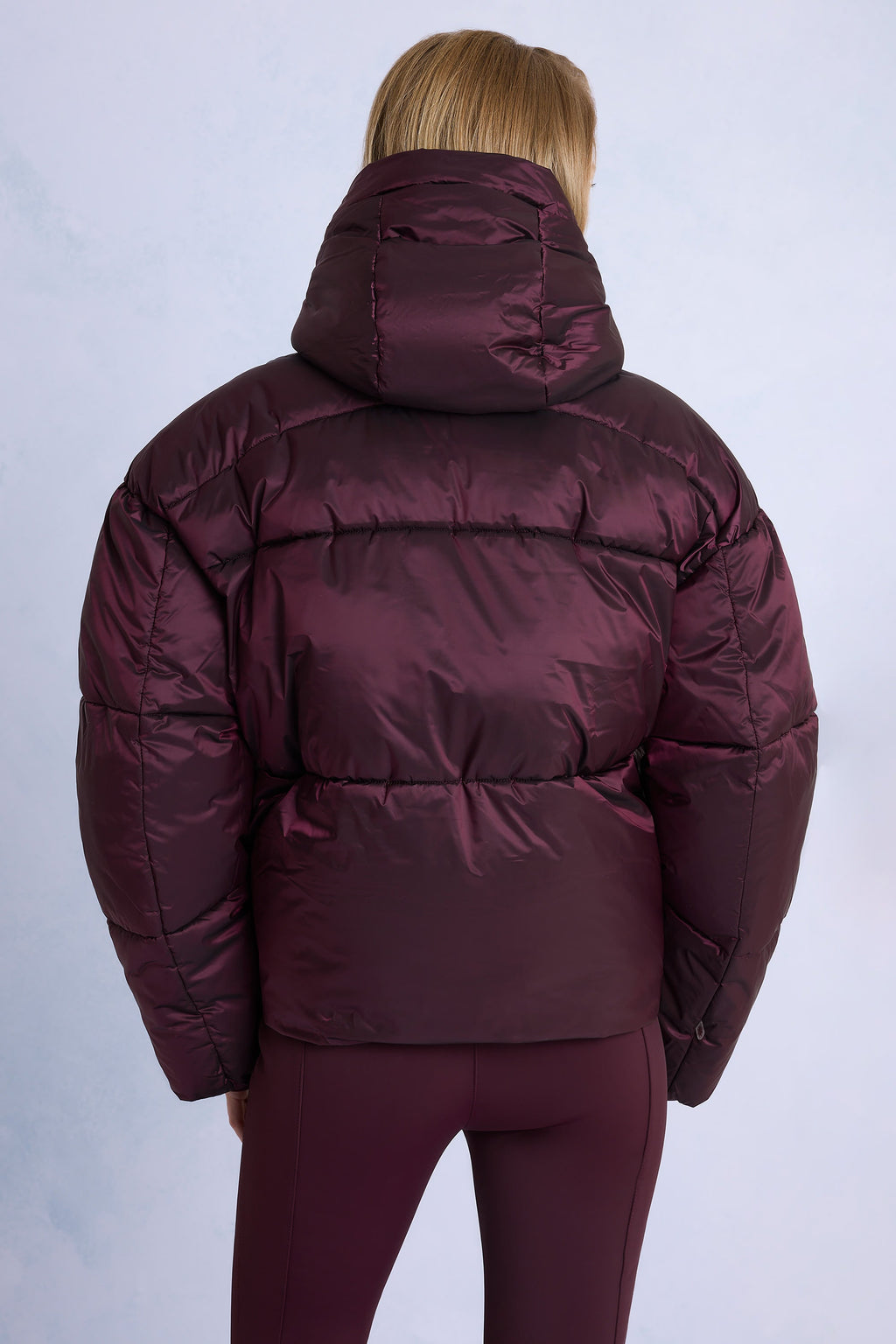 Chic Waterproof Cropped Oversized Ski Jacket in Burgundy