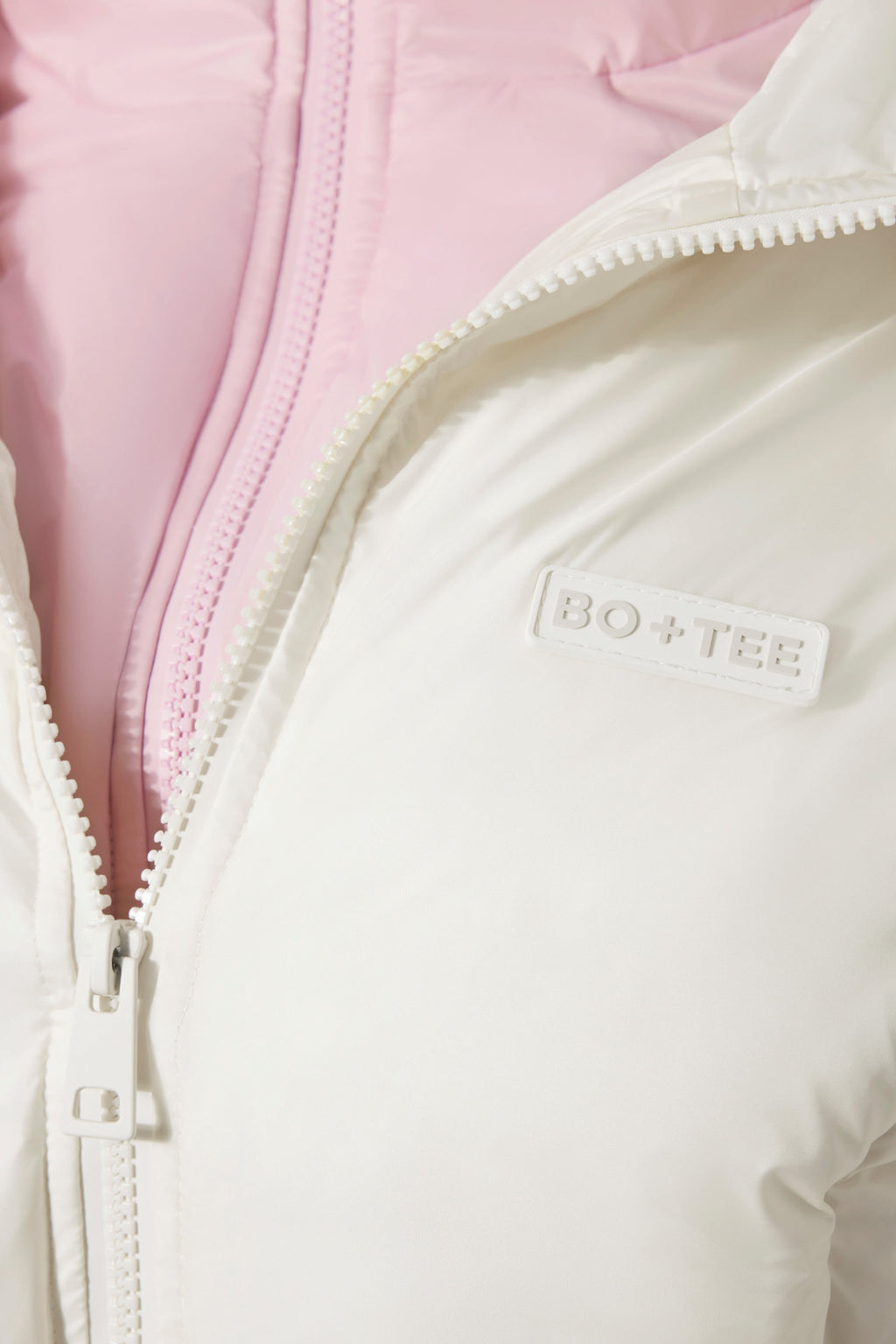 Chic Waterproof Layered Ski Jacket in Ice