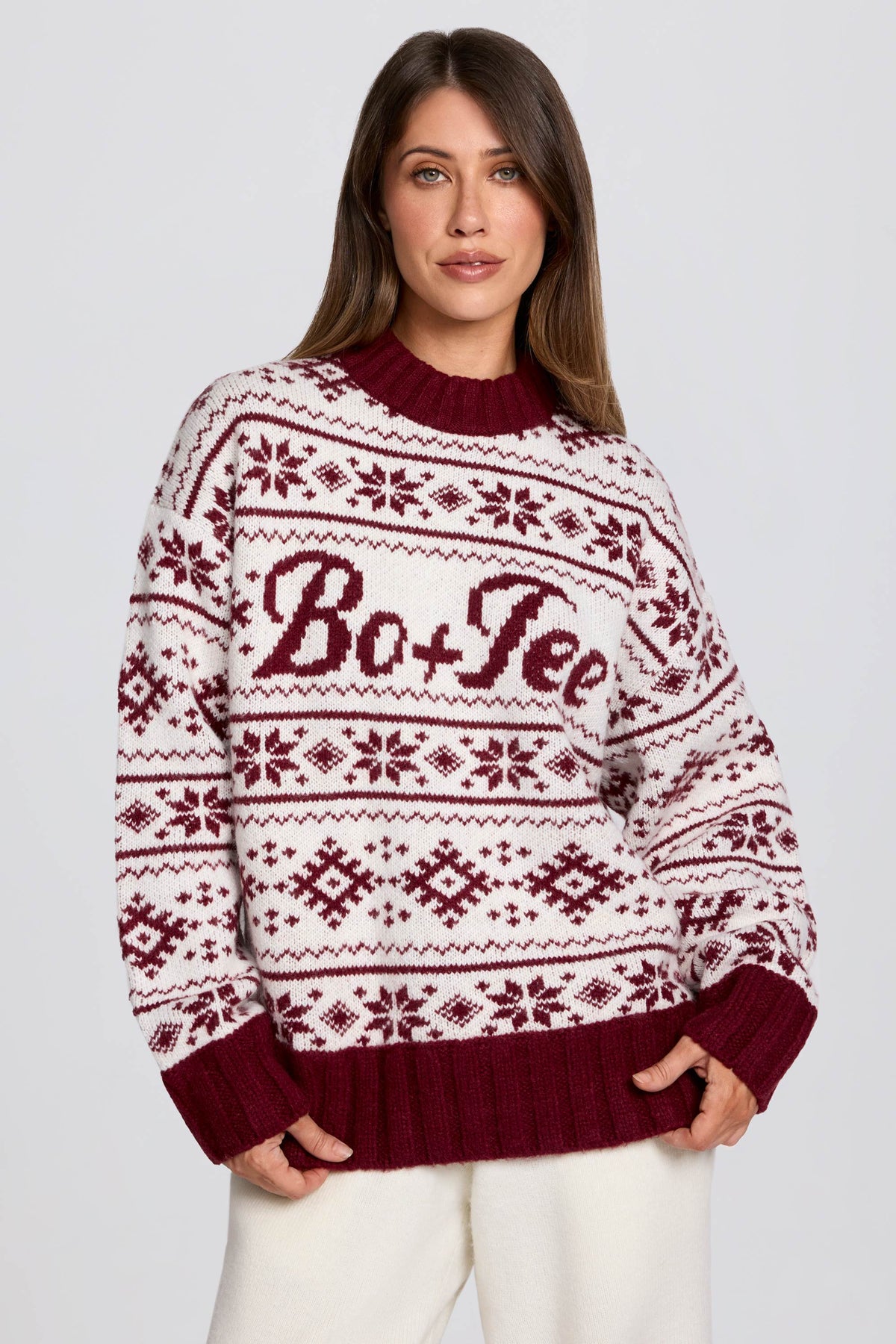 Chic Jacquard-Knit Oversized Jumper in Crimson Red